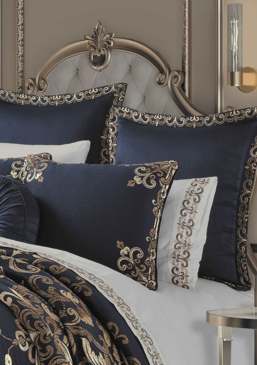 Caruso 4pc. Comforter Set