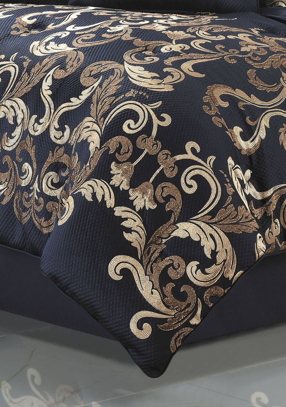 Caruso 4pc. Comforter Set