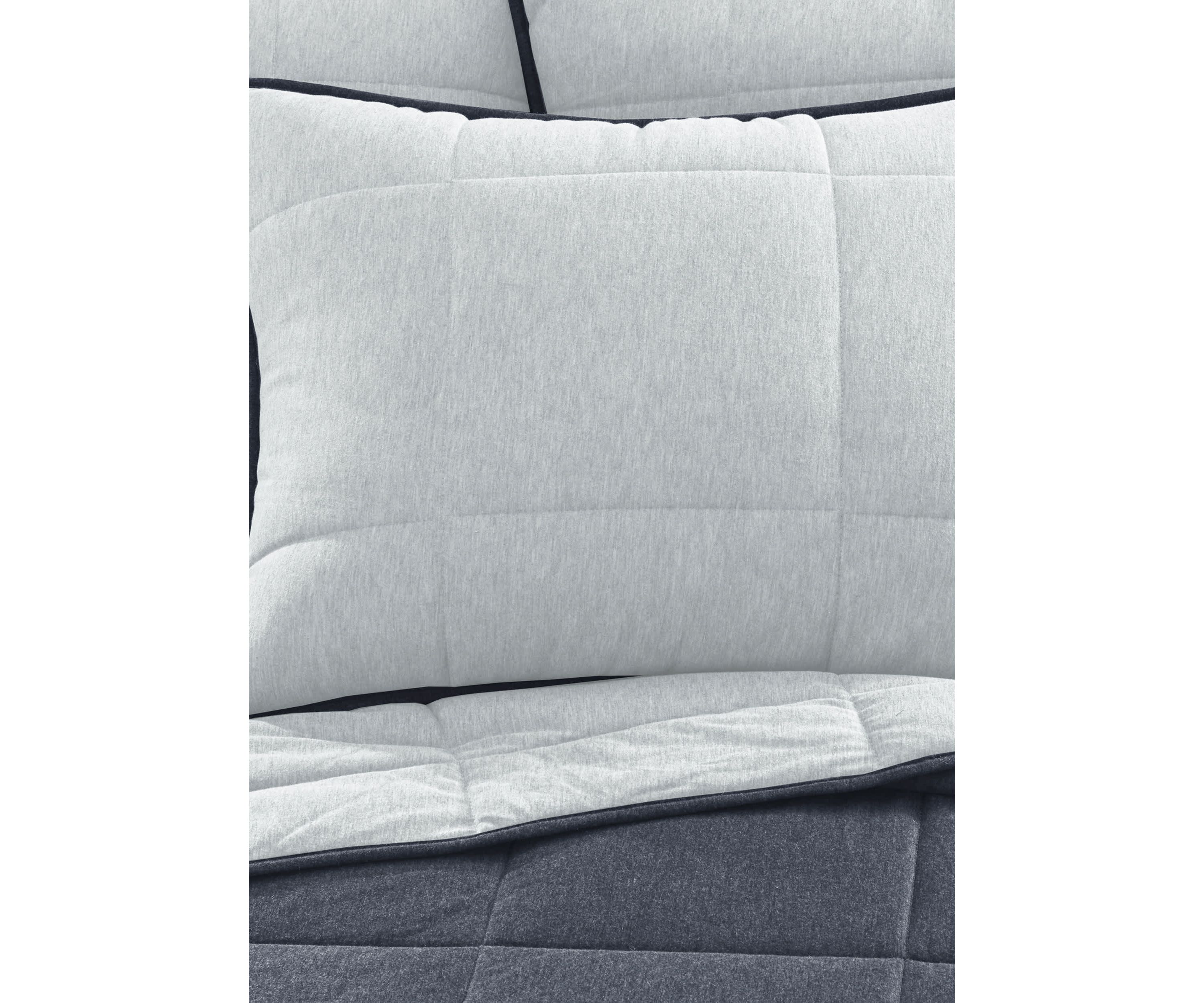 Nils Quilt