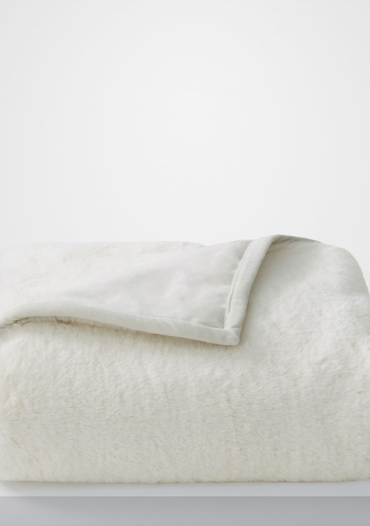 Ludlow Throw