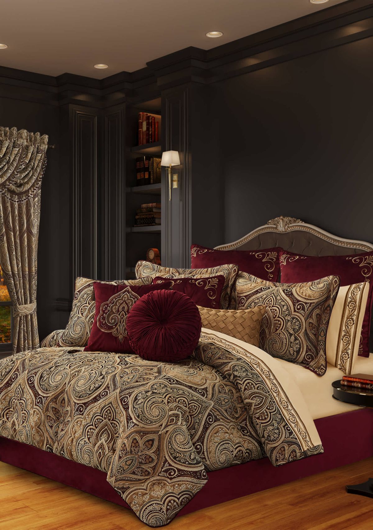 Bordeaux 4pc. Comforter Set
