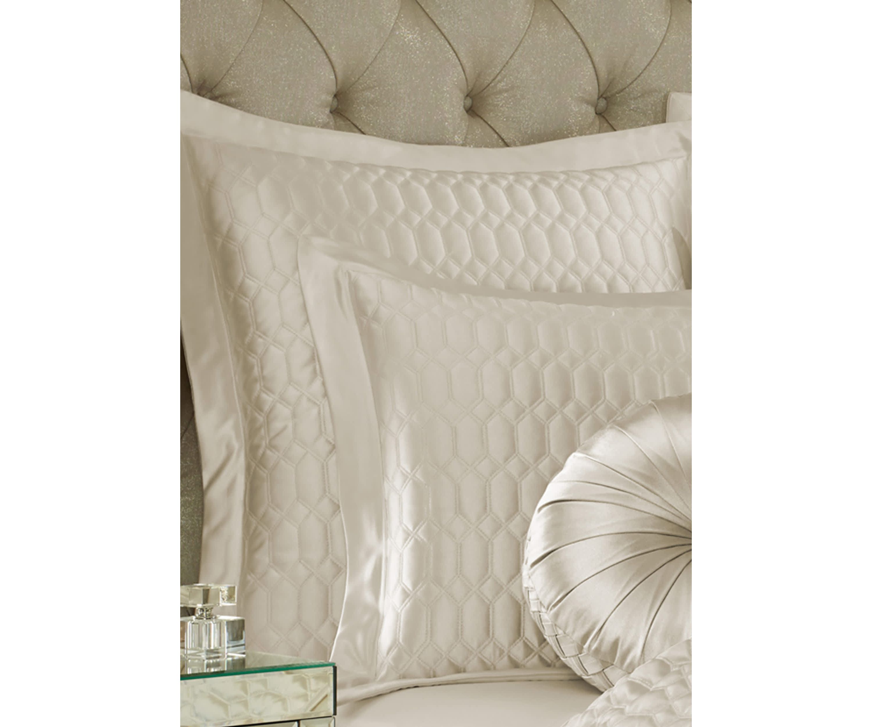 Satinique Euro Sham