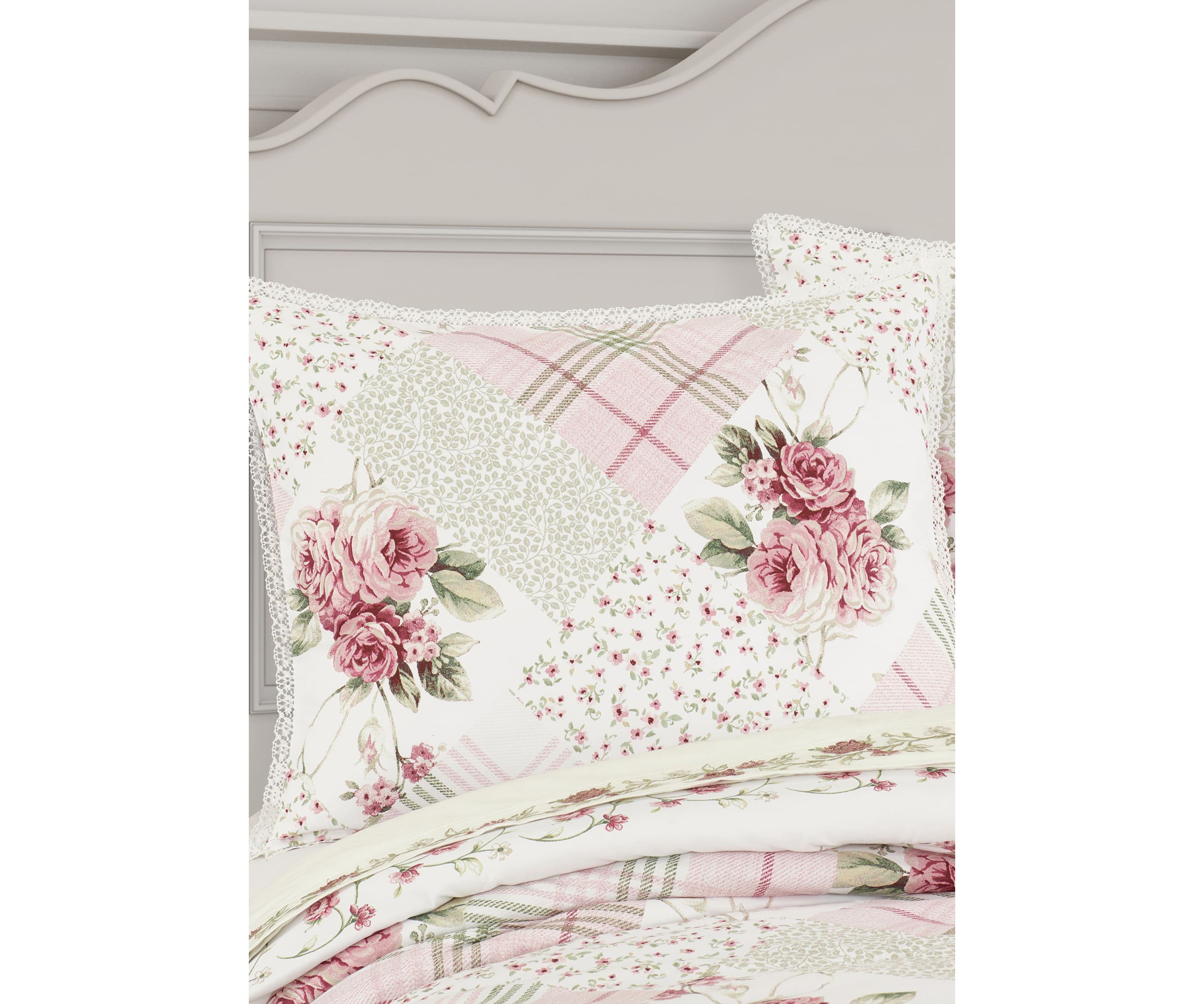 Bungalow 4pc. Comforter Set