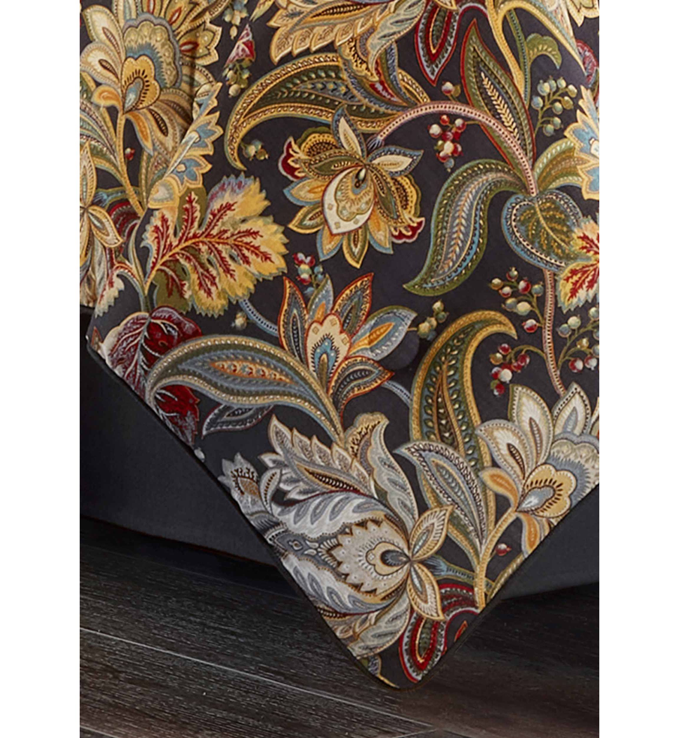 Stefania 4pc. Comforter Set