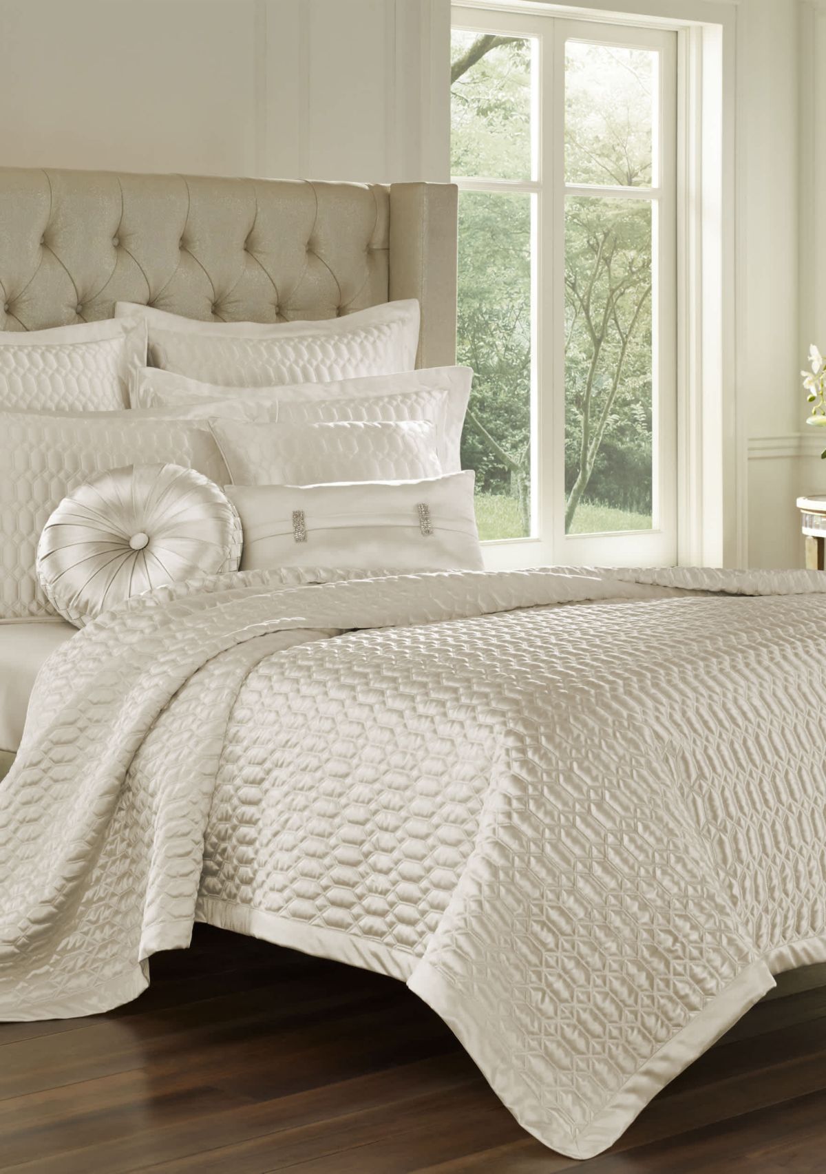 Satinique 20" Square Decorative Throw Pillow