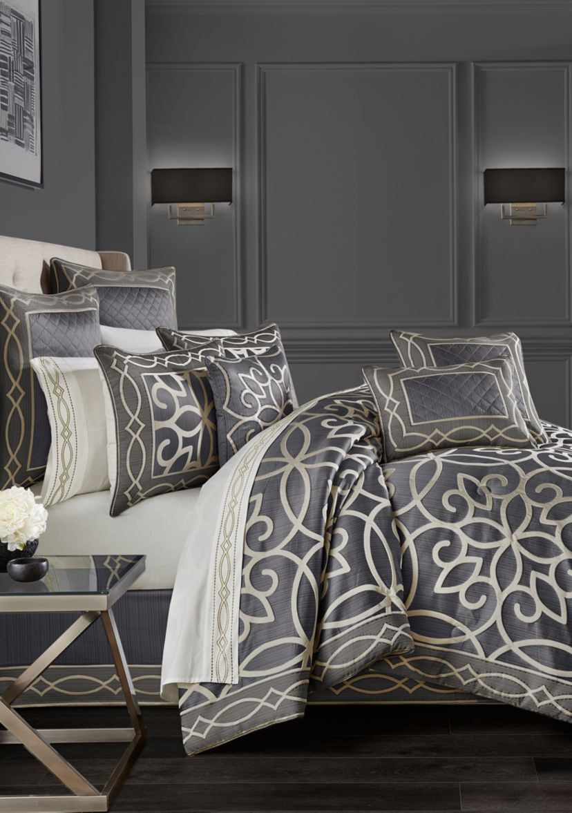 Deco 4 Piece Comforter Set