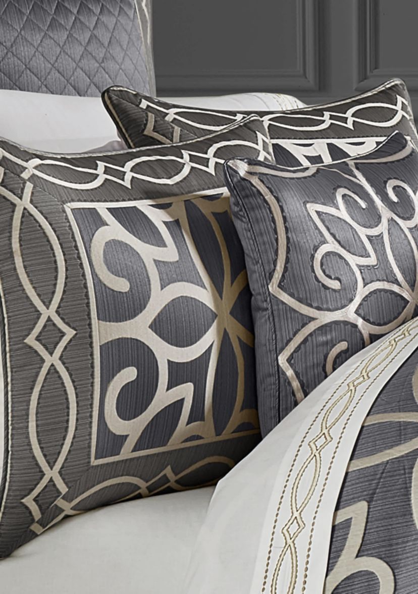 Deco 4 Piece Comforter Set