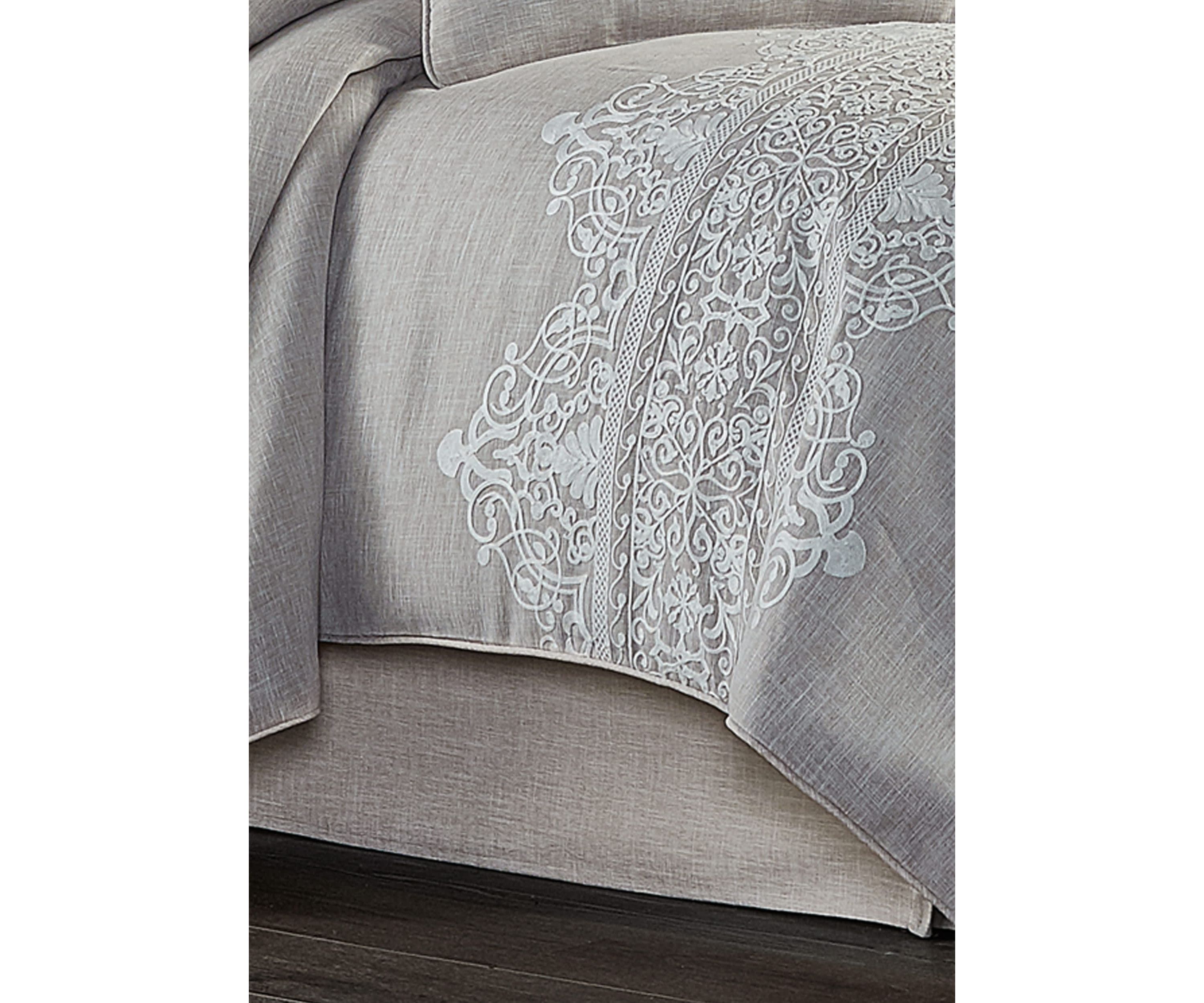 Aimee 4pc. Comforter Set