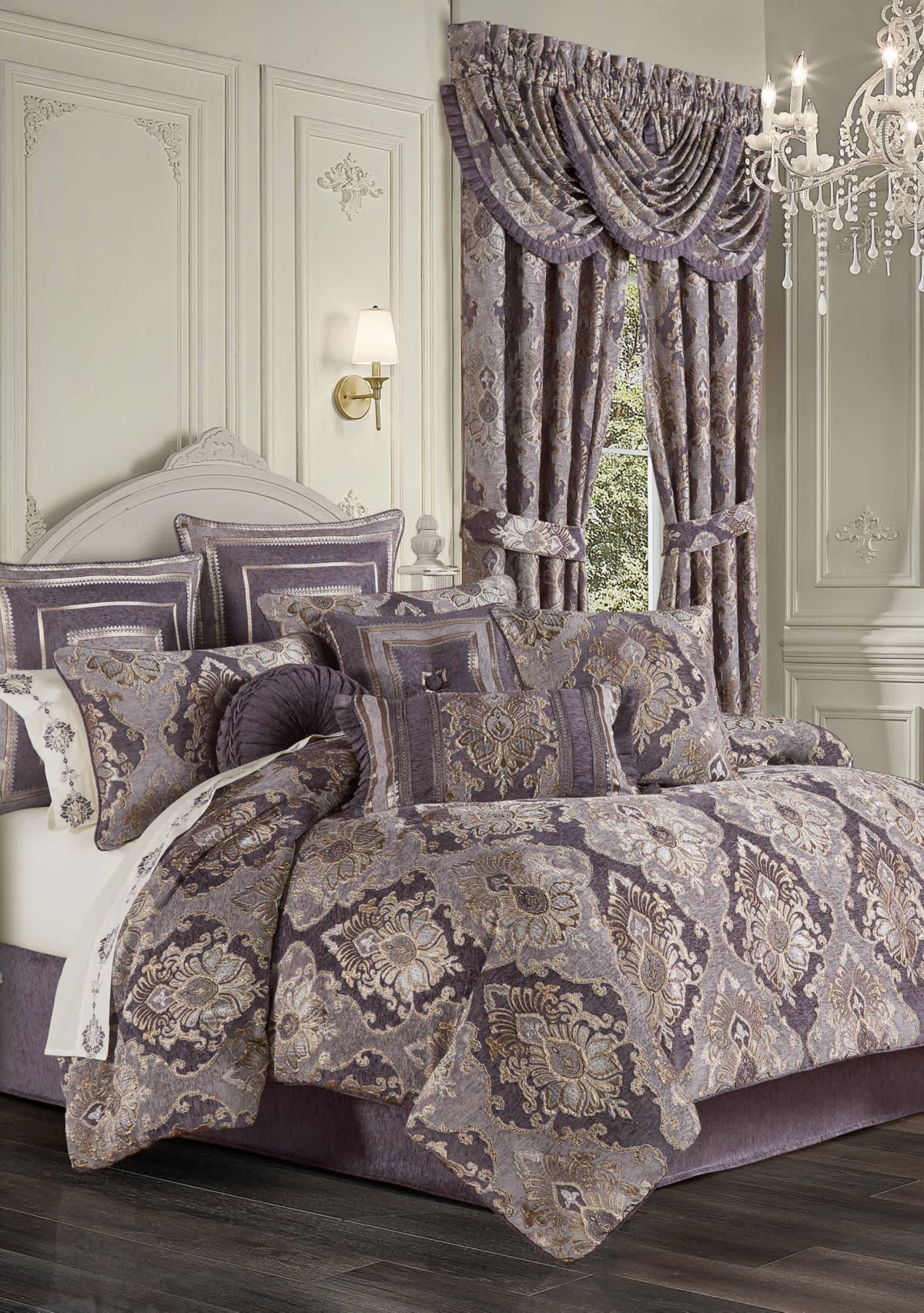 Dominique 4pc. Comforter Set