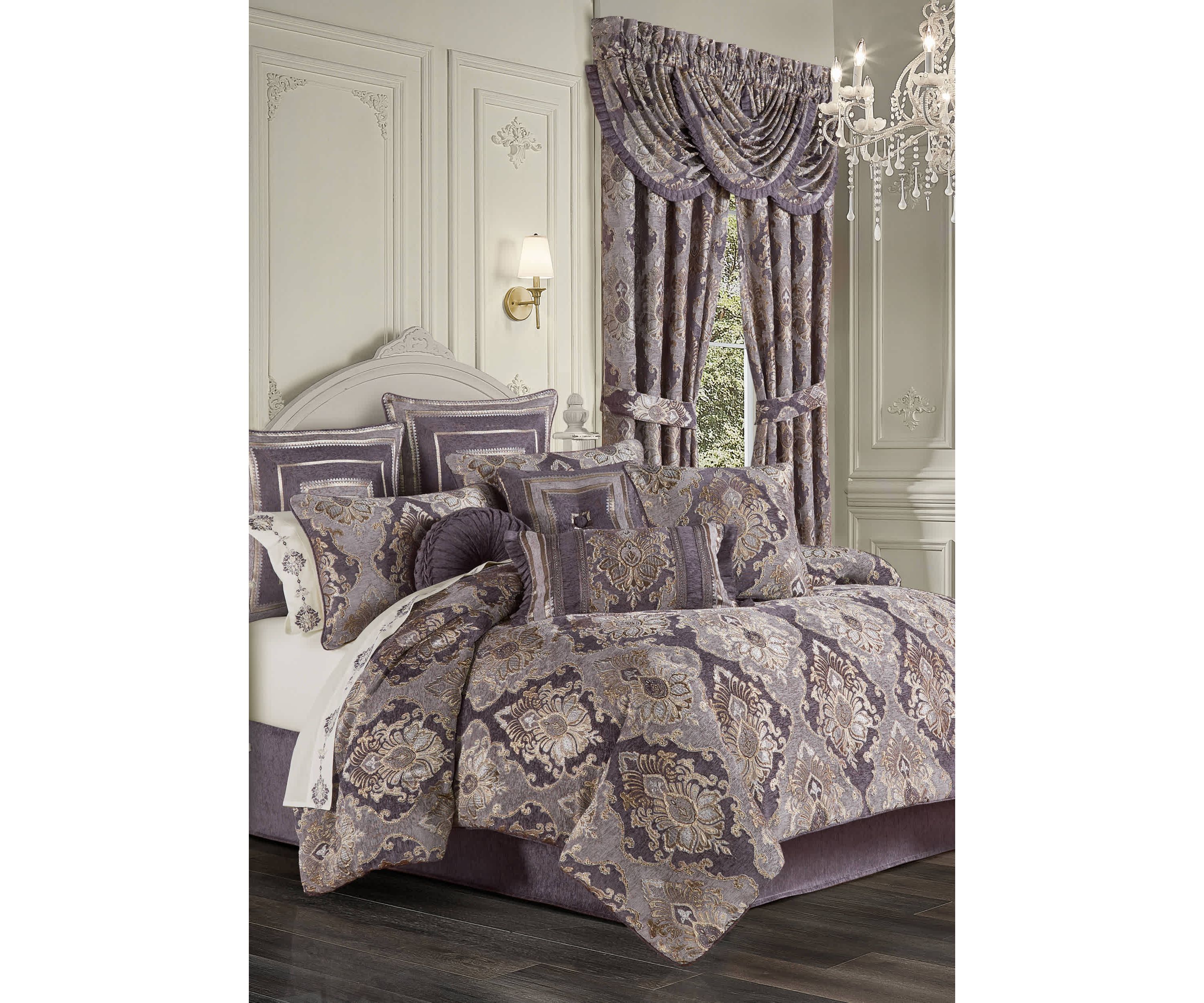 Dominique 4pc. Comforter Set