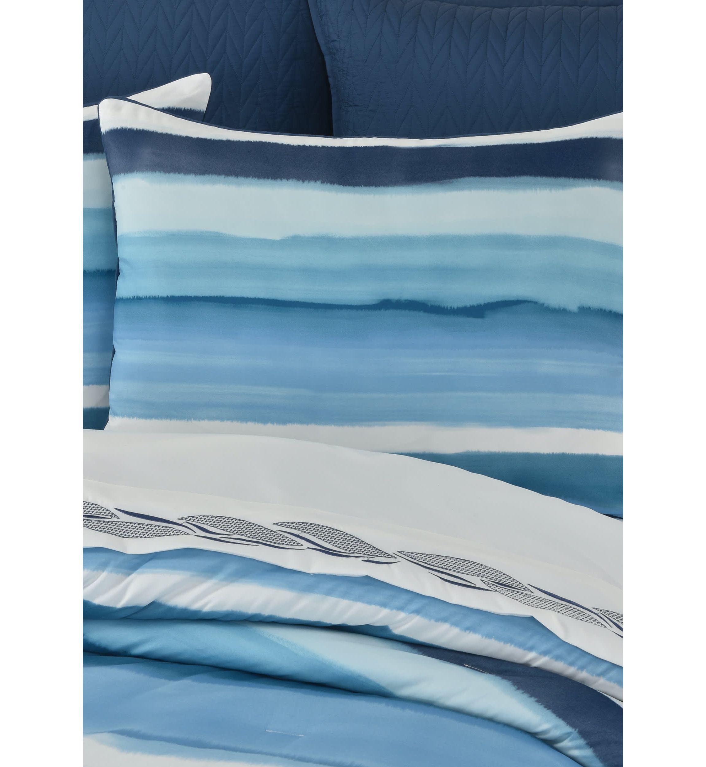Balboa 4pc. Comforter Set