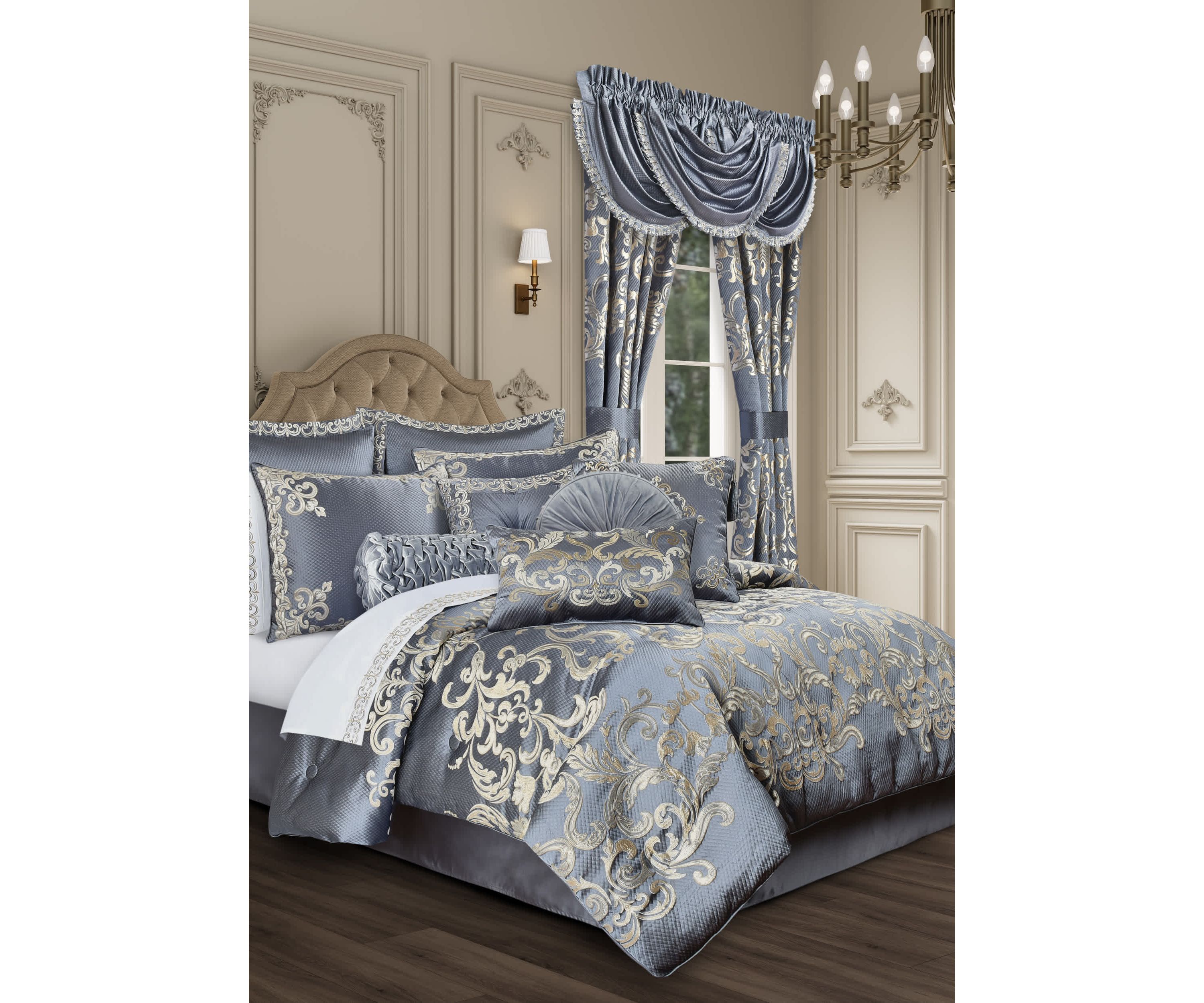 Dicaprio 4pc. Comforter Set