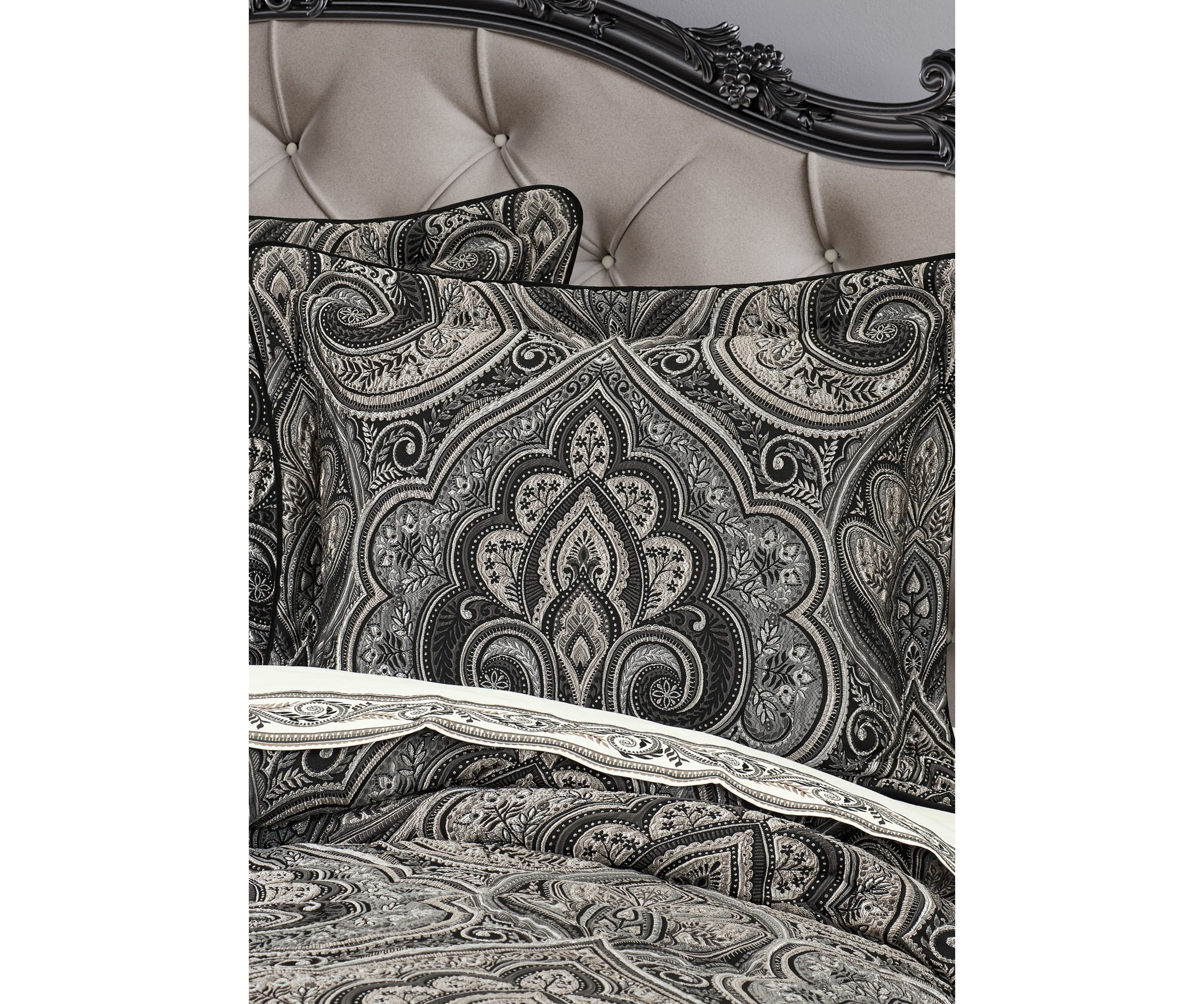 Davinci 4pc. Comforter Set