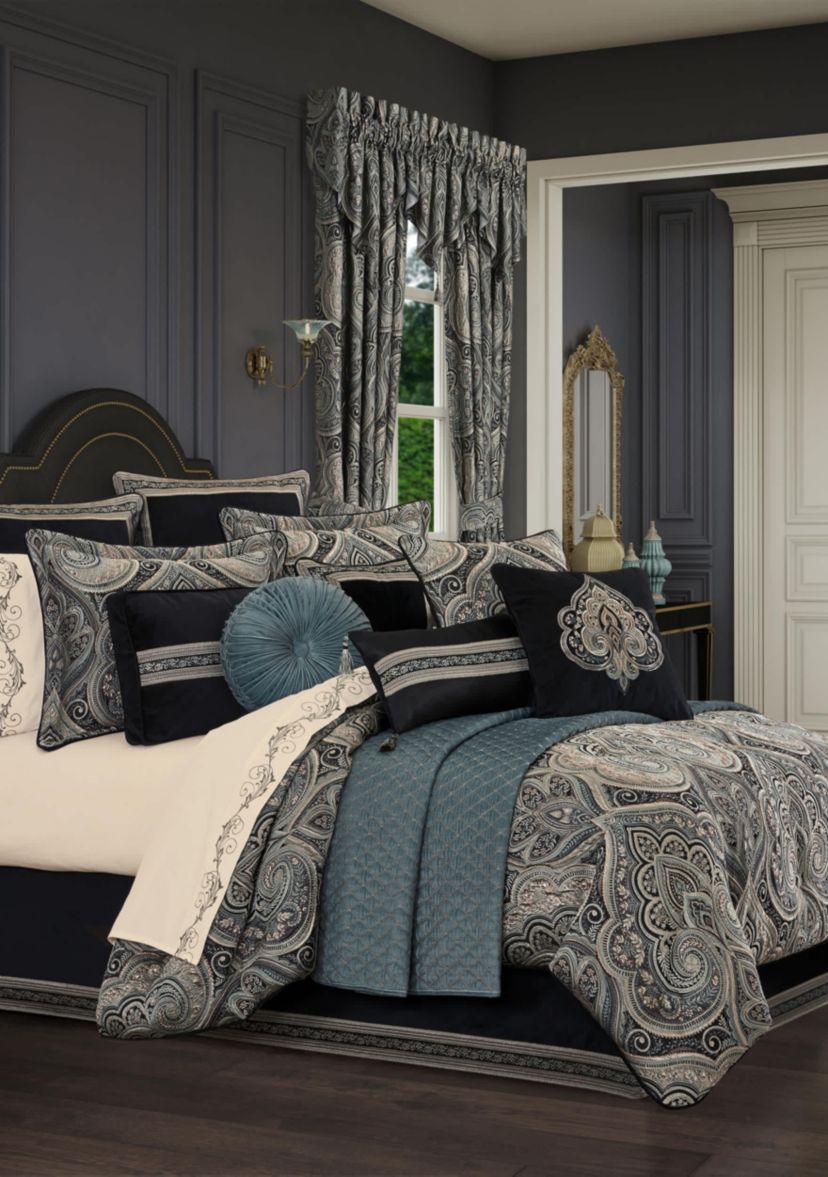 Vincenzo 4pc. Comforter Set
