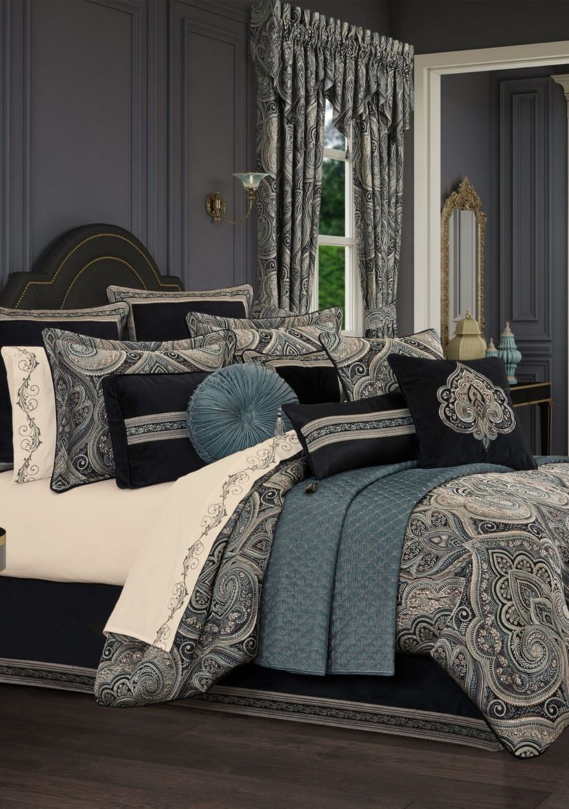 Vincenzo 4pc. Comforter Set