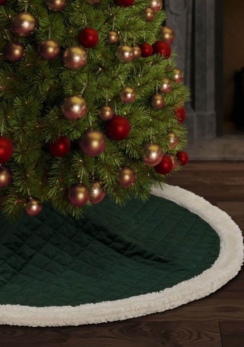 Casey Sherpa Quilted Christmas Tree Skirt