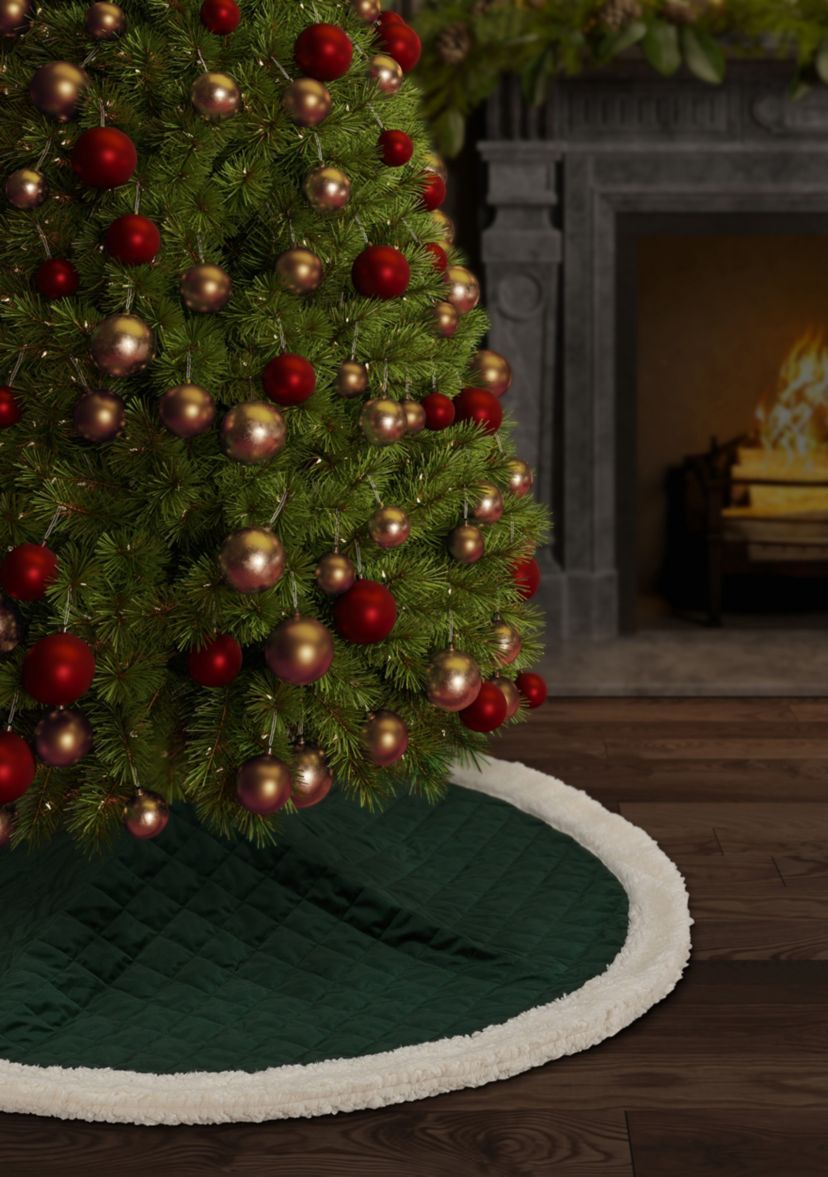 Casey Sherpa Quilted Christmas Tree Skirt