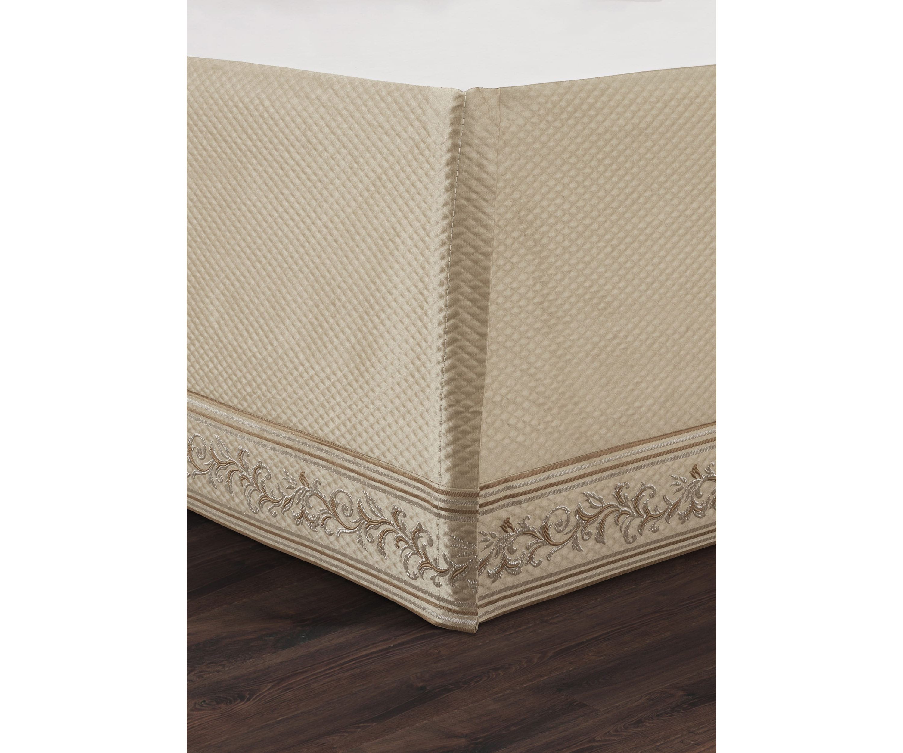 Sezanne 4pc. Comforter Set