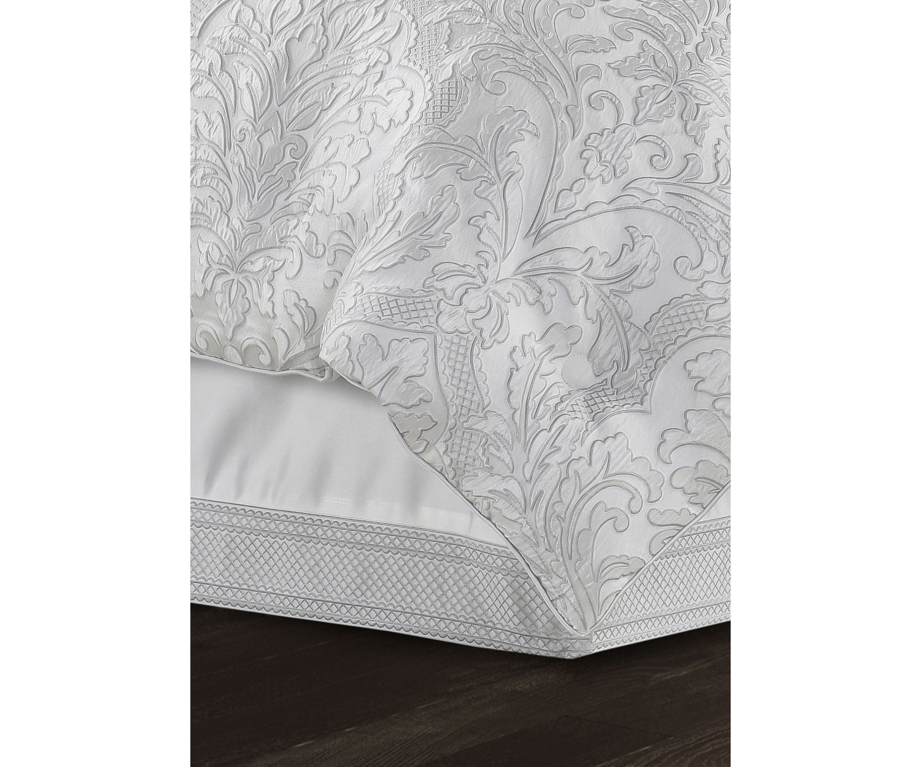 Brunello 4pc. Comforter Set