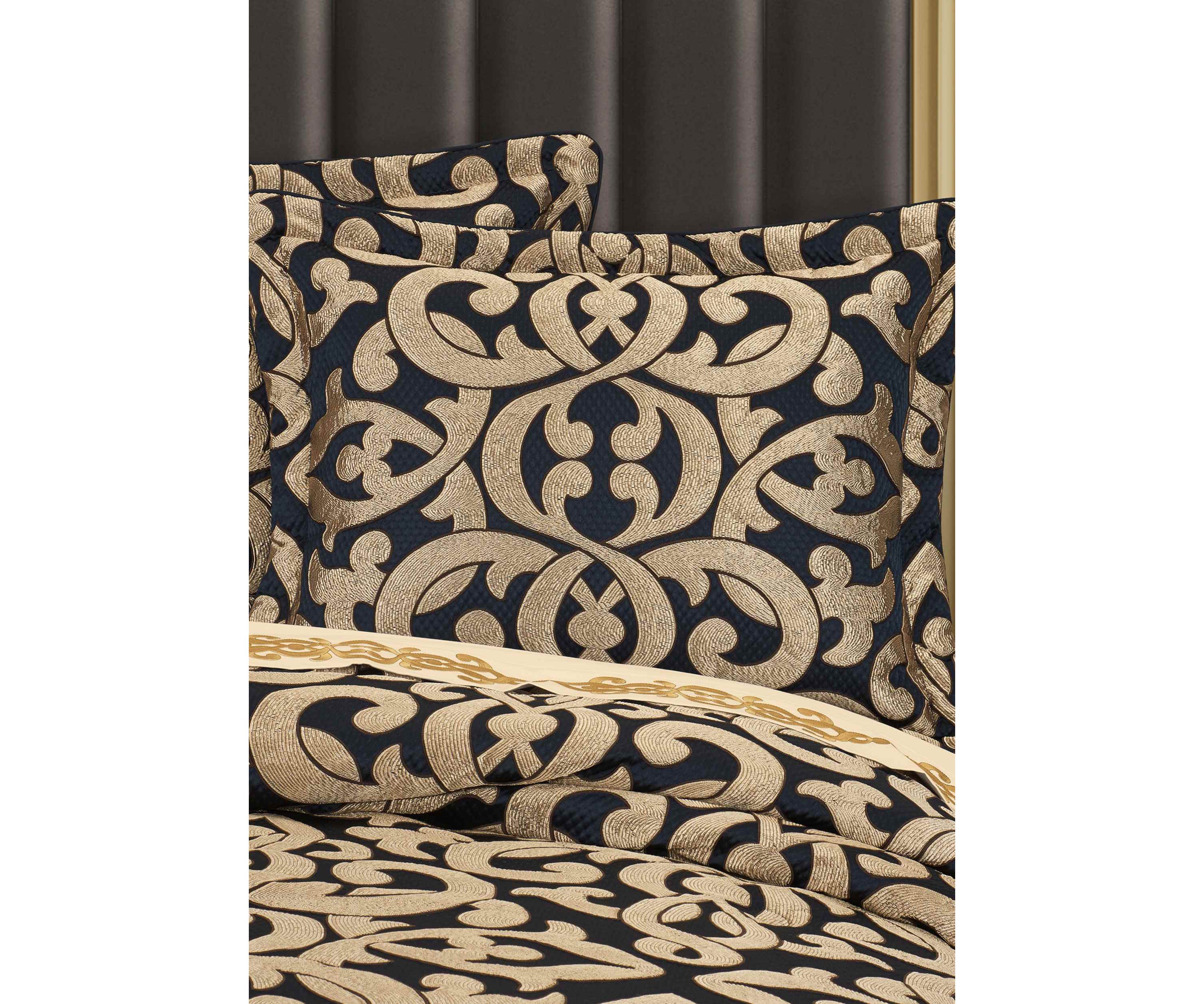 Biagio 4pc. Comforter Set