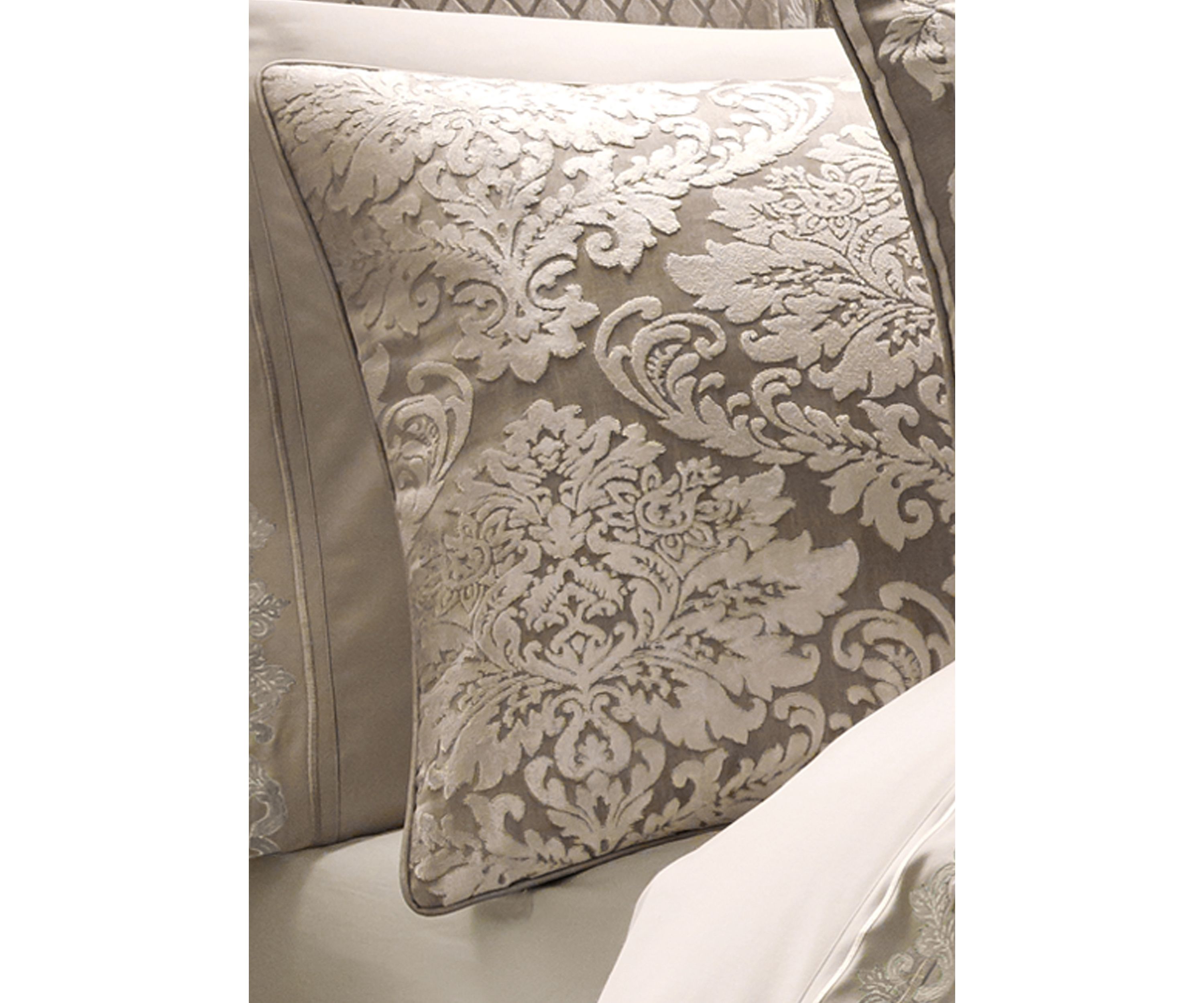 Bel Air 4pc. Comforter Set
