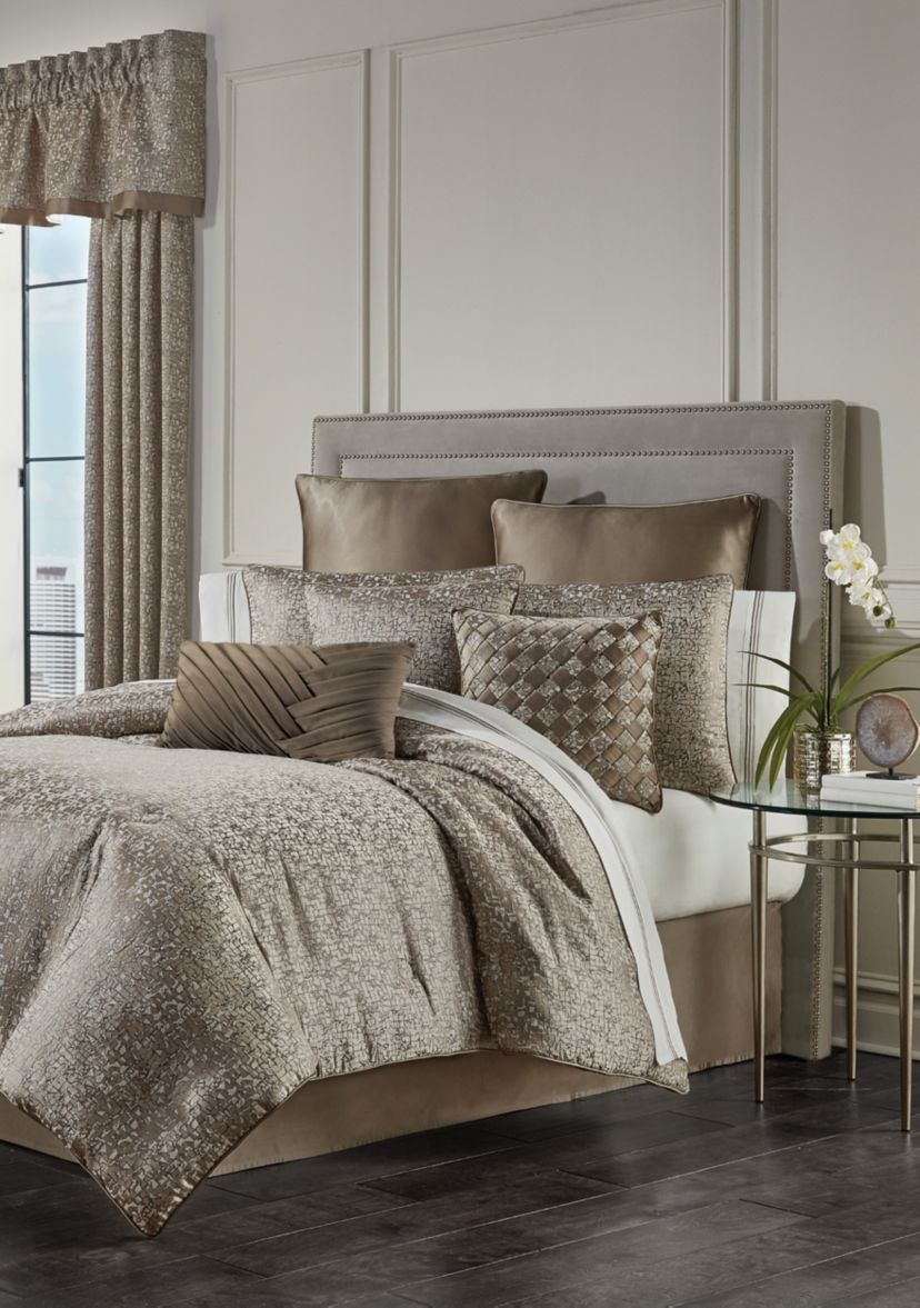 Cracked Ice 4pc. Comforter Set