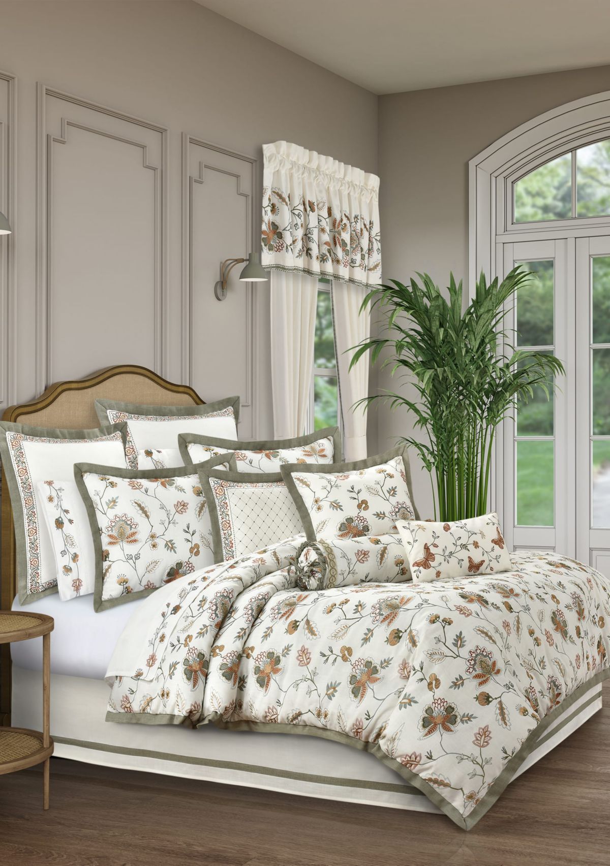 Athena 4pc. Comforter Set