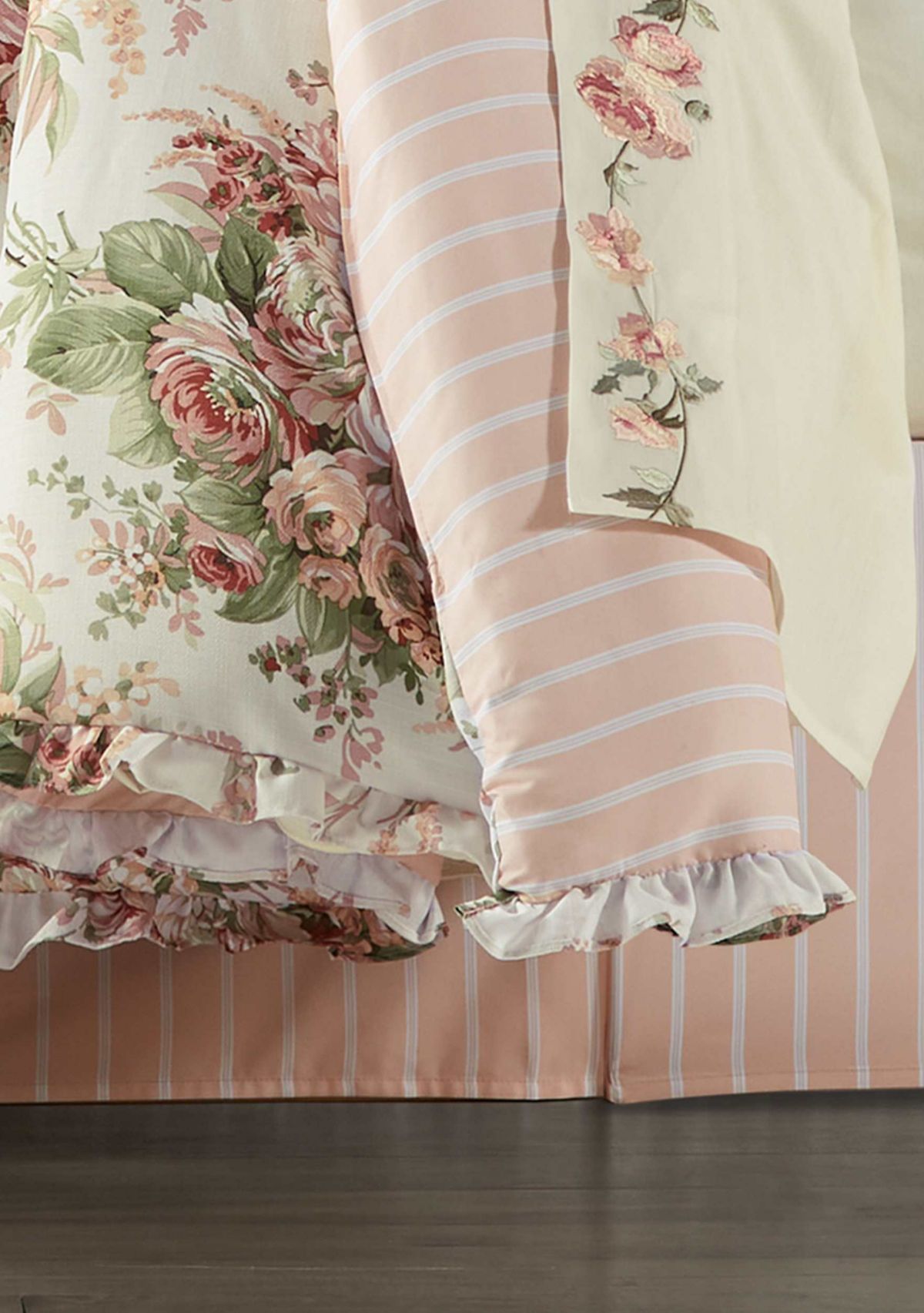 Estelle 4pc. Comforter Set