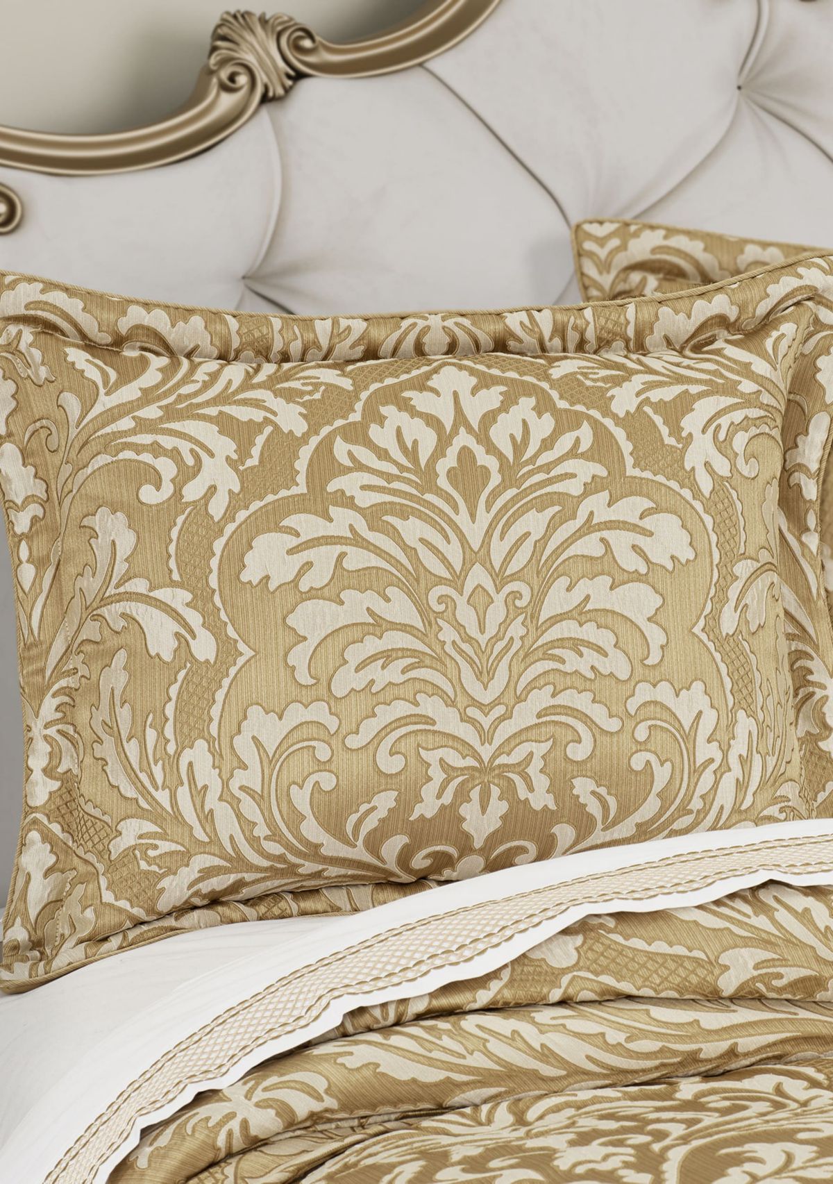 Aurelia 4pc. Comforter Set