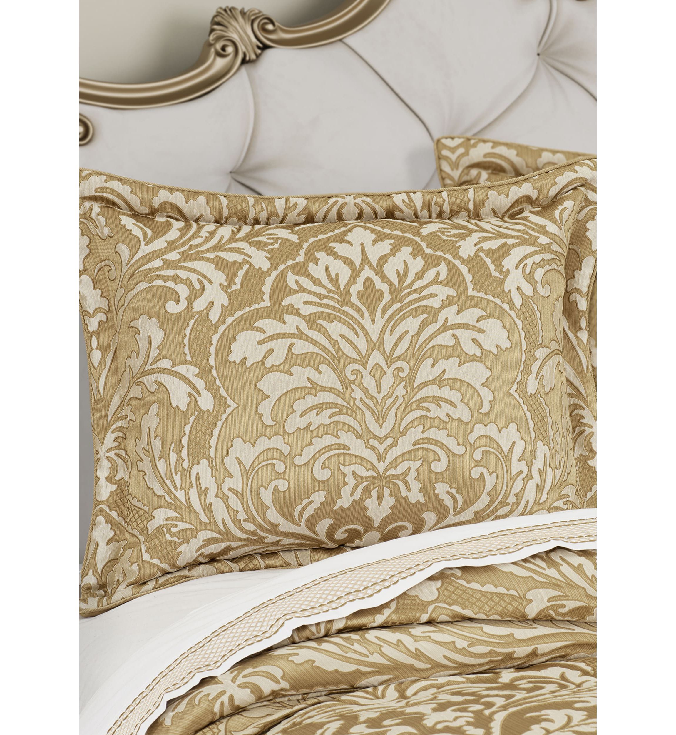 Aurelia 4pc. Comforter Set
