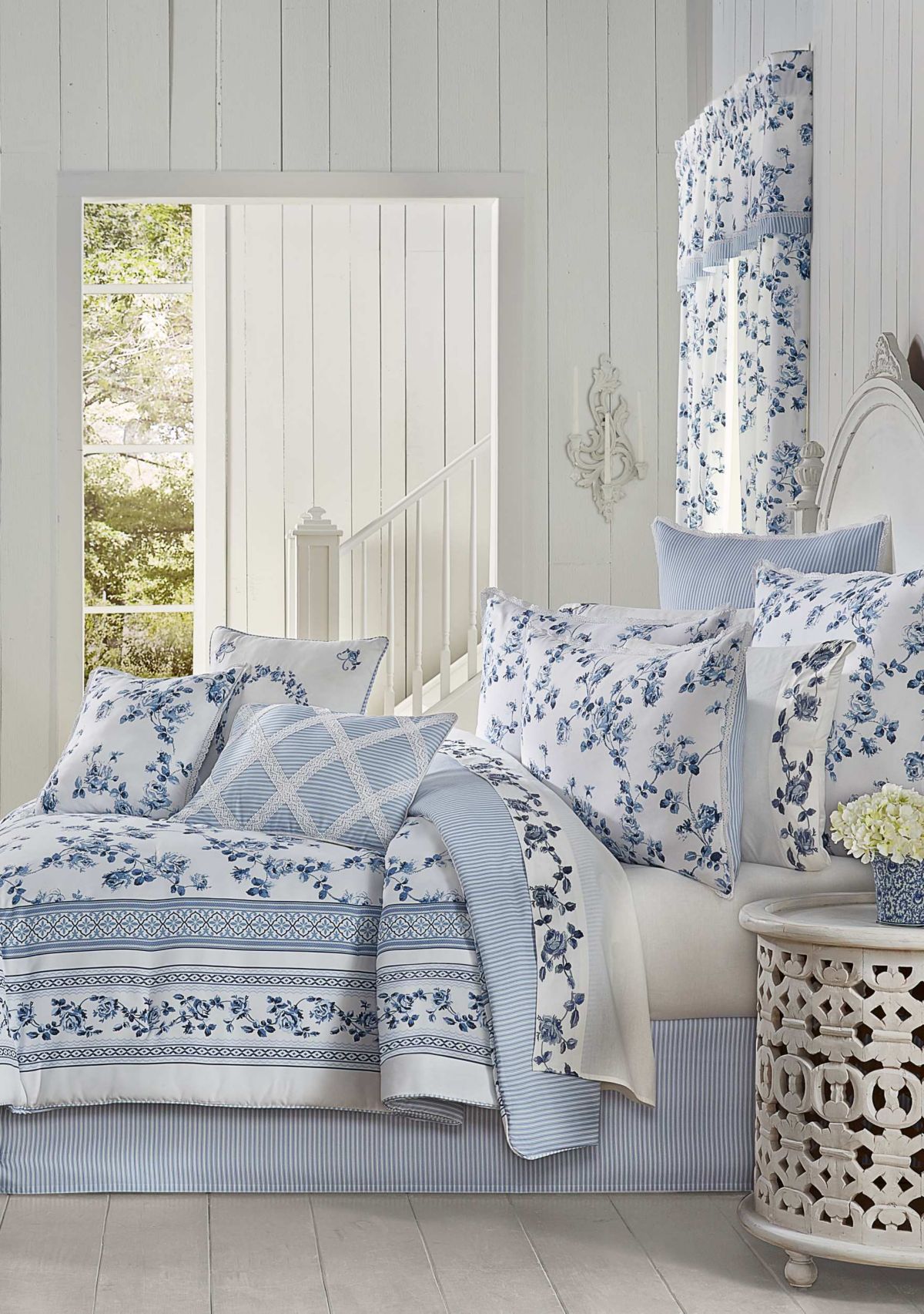 Rialto 4pc. Comforter Set
