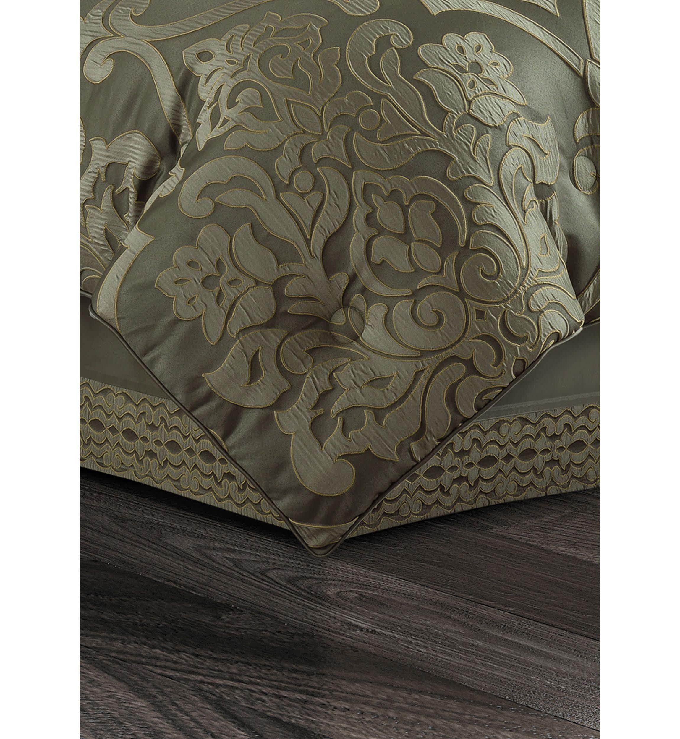 Santino 4pc. Comforter Set