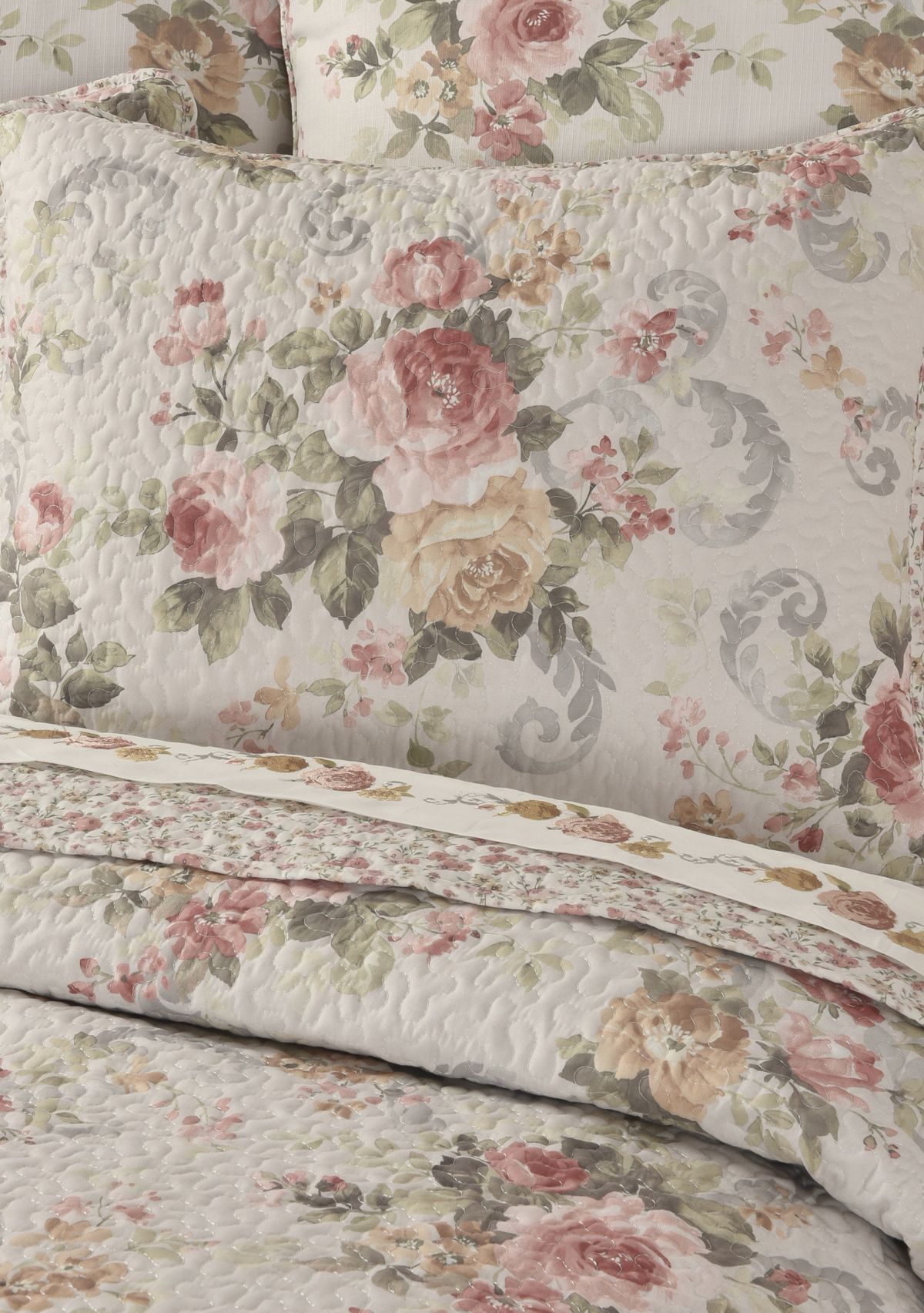 Chablis Quilt