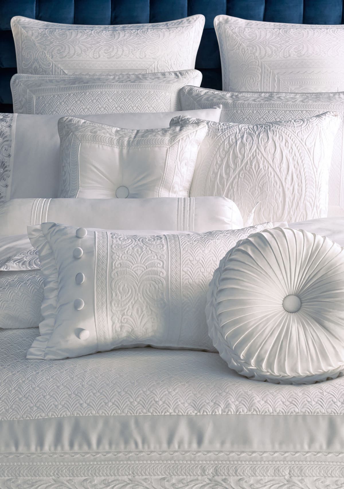 Becco 4pc. Comforter Set