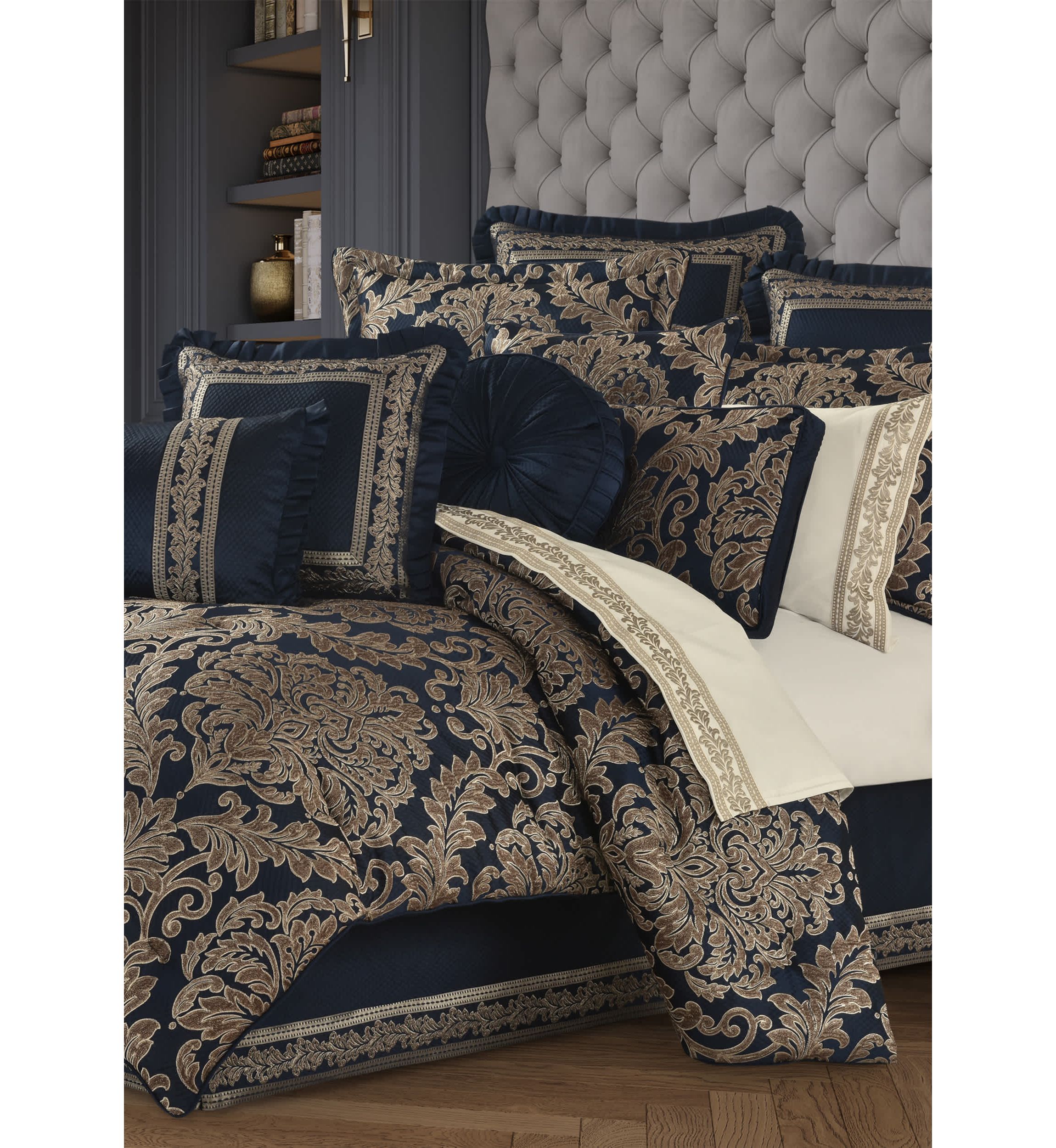 Monte Carlo 4pc. Comforter Set