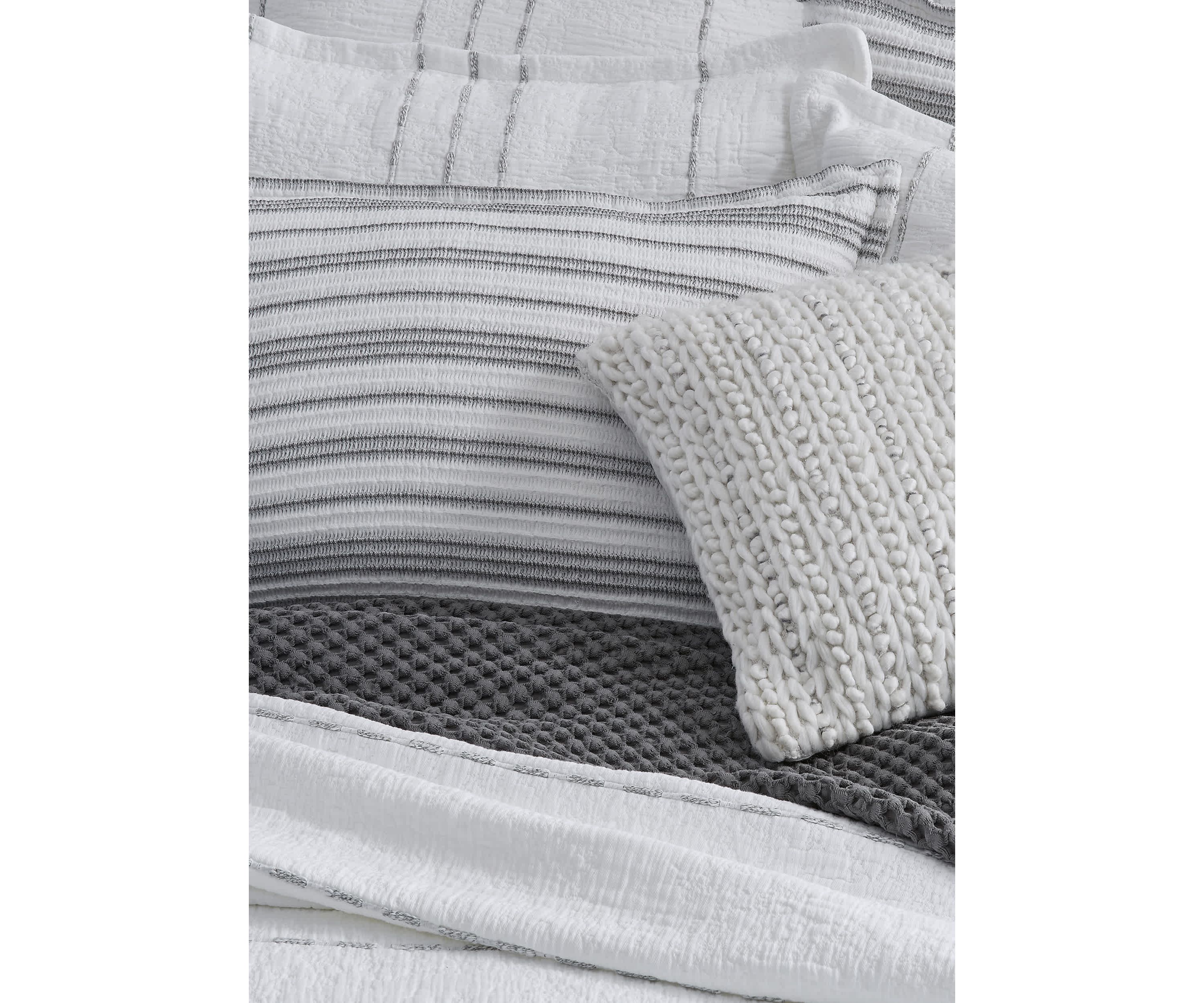 Coachella Coverlet