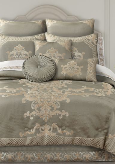 Piazza 4pc. Comforter Set