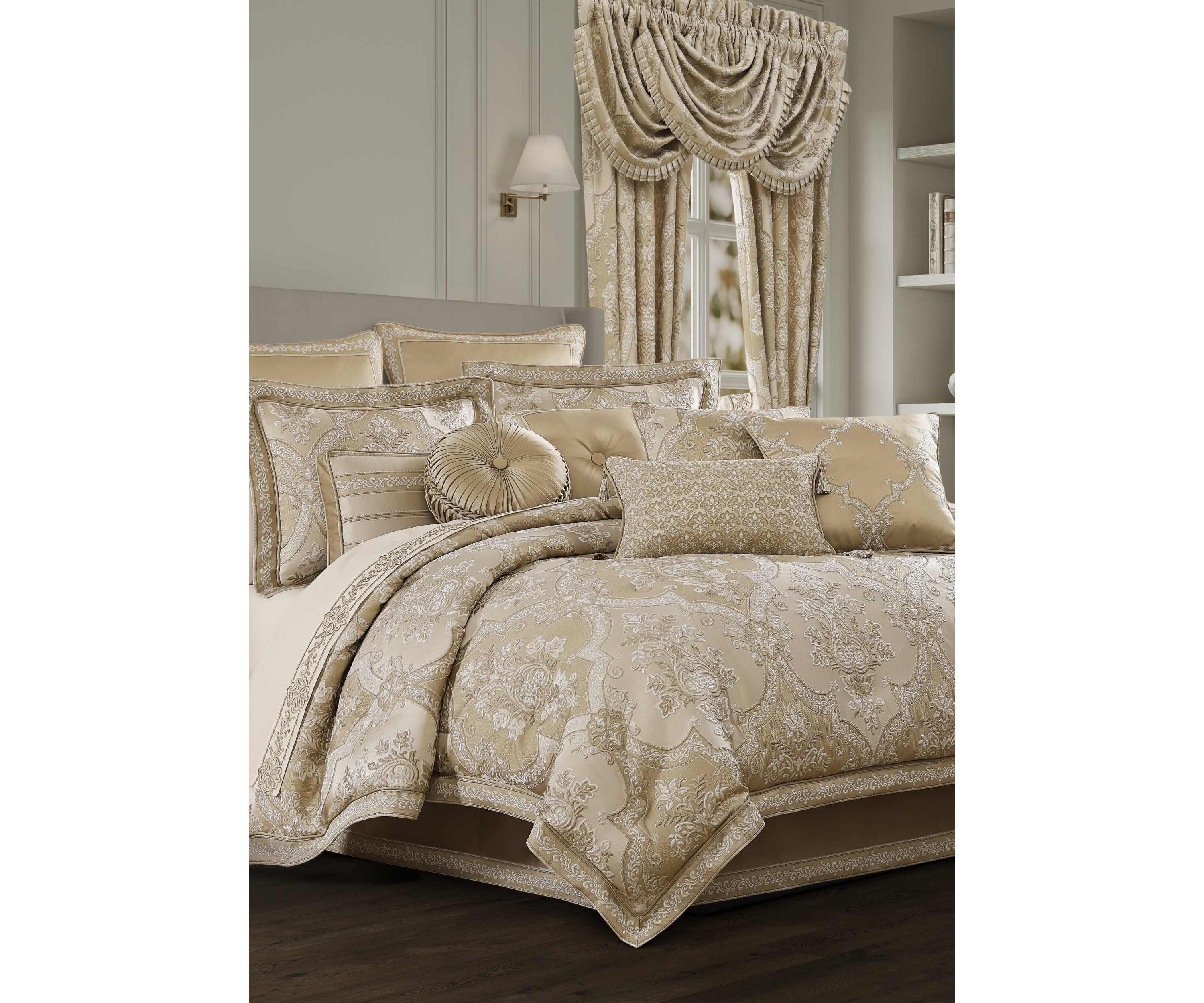 Sondra 4pc. Comforter Set