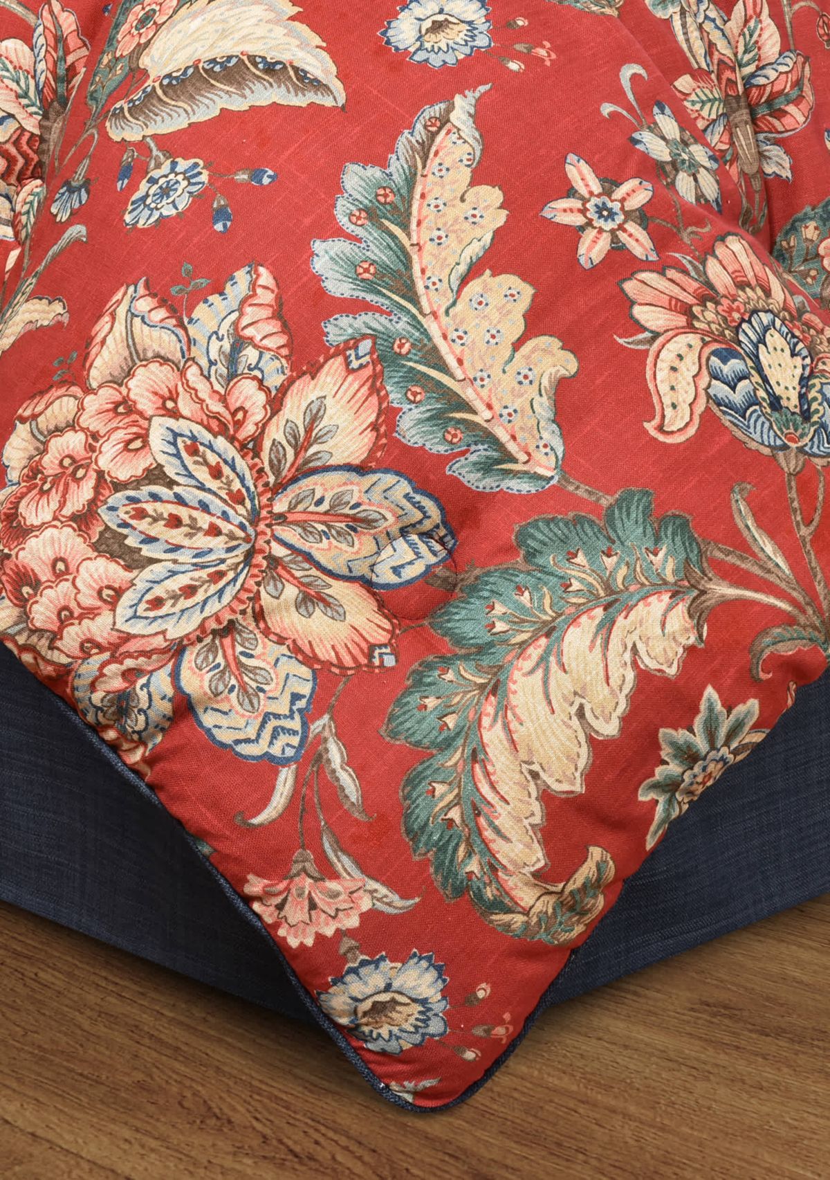 Enchanted Garden 4pc. Comforter Set