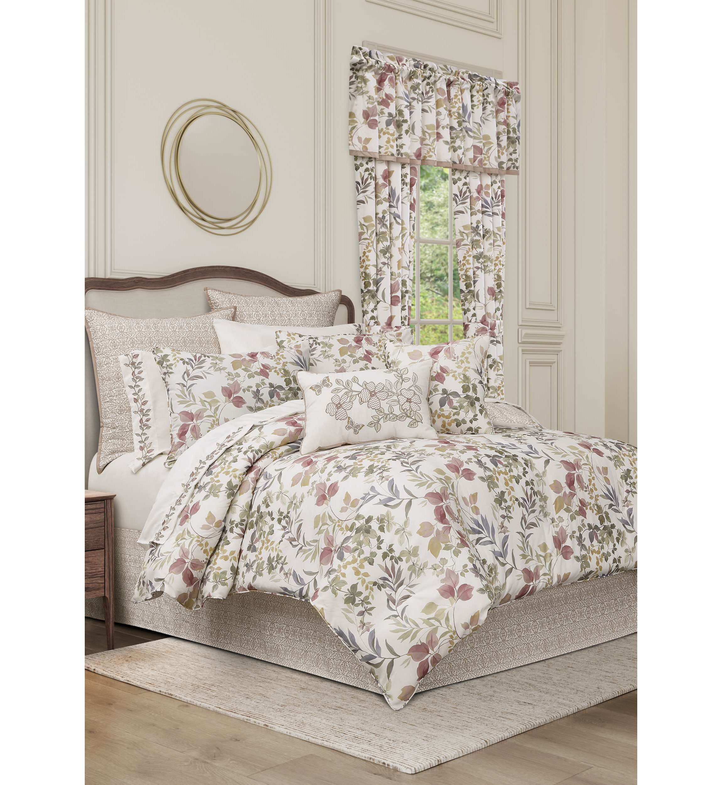 Rosewood 4pc. Comforter Set