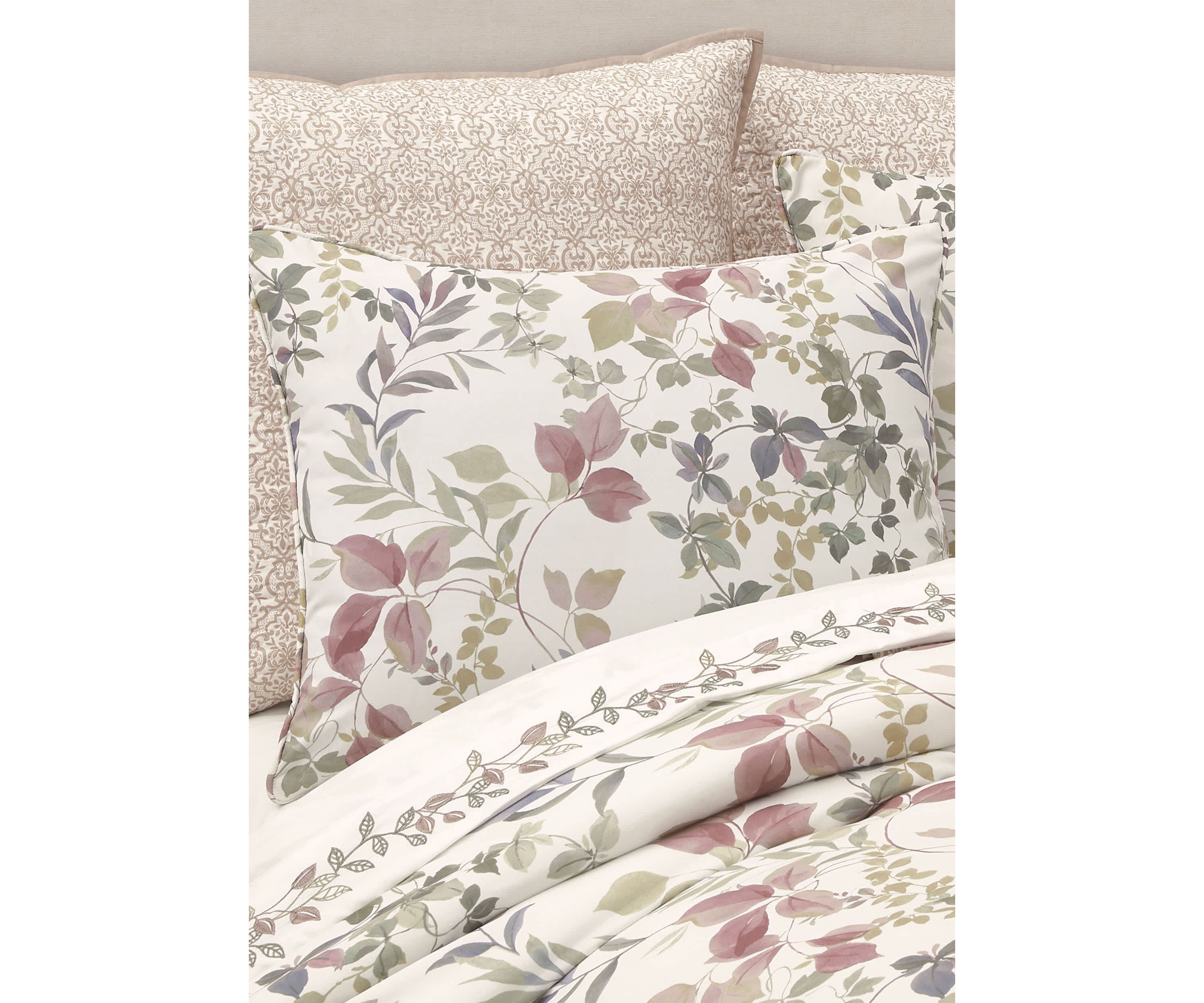 Rosewood 4pc. Comforter Set