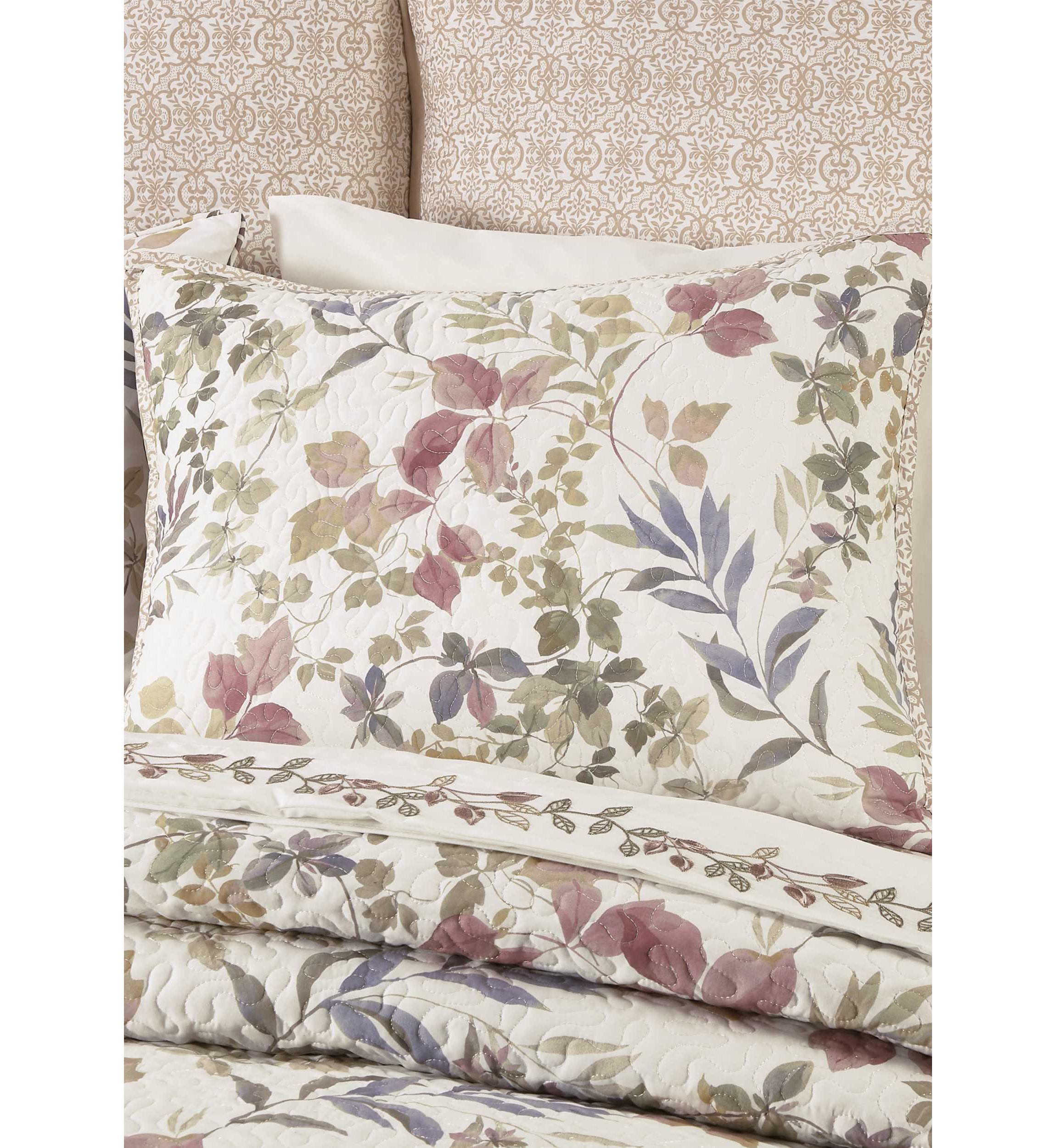 Rosewood 3pc. Quilt Set