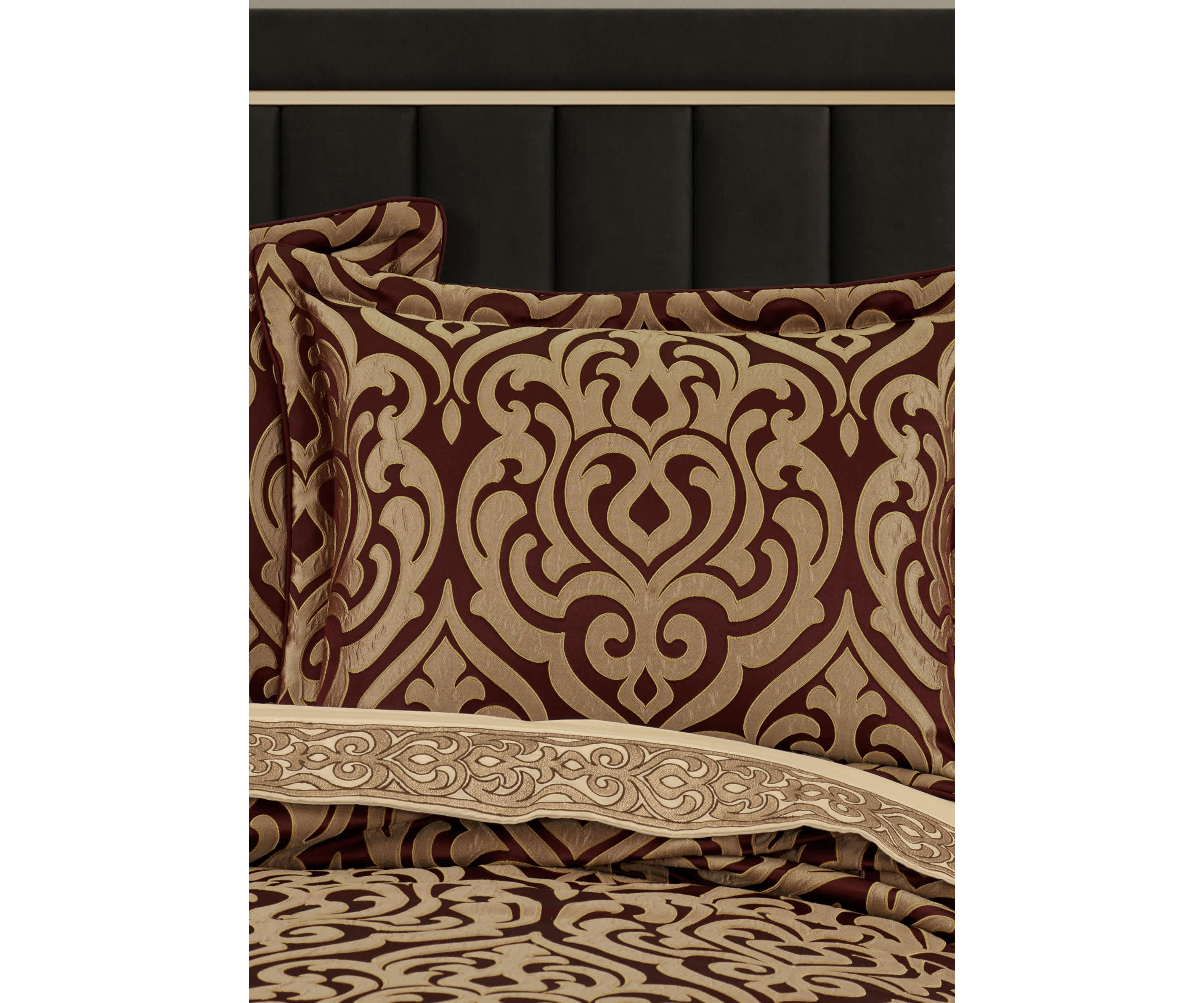 Renzo 4pc. Comforter Set