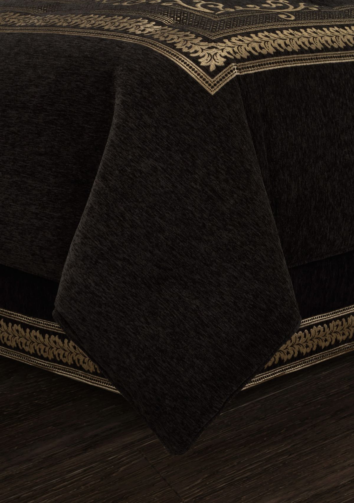 Laurenza 4pc. Comforter Set