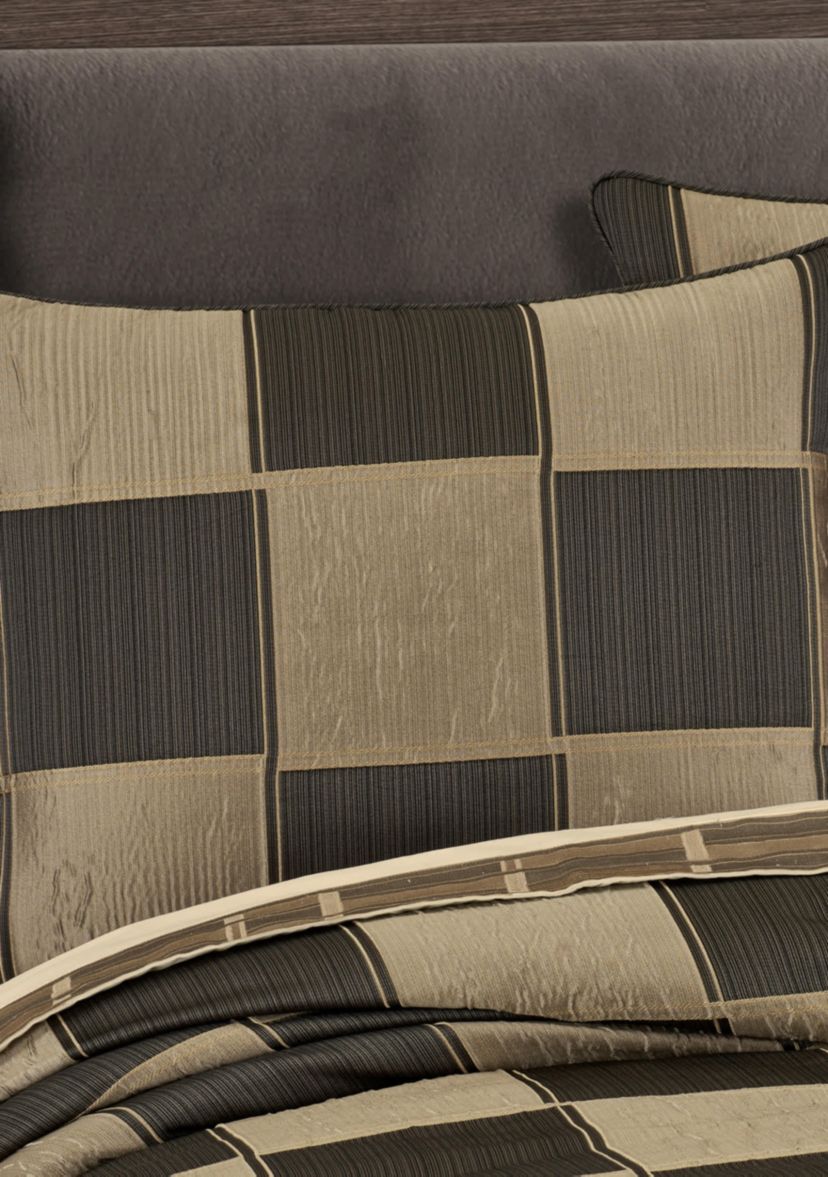 Brando 4pc. Comforter Set