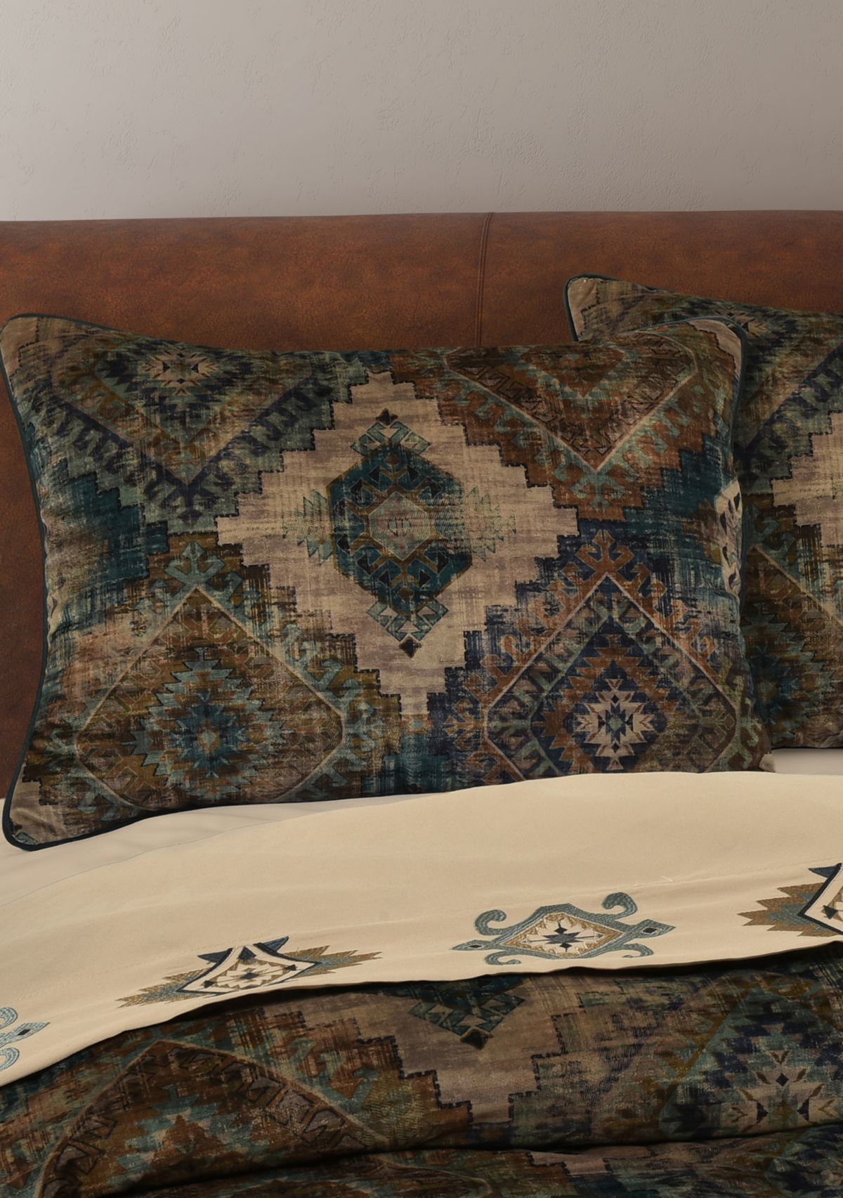 Baja 4 Piece Comforter Set