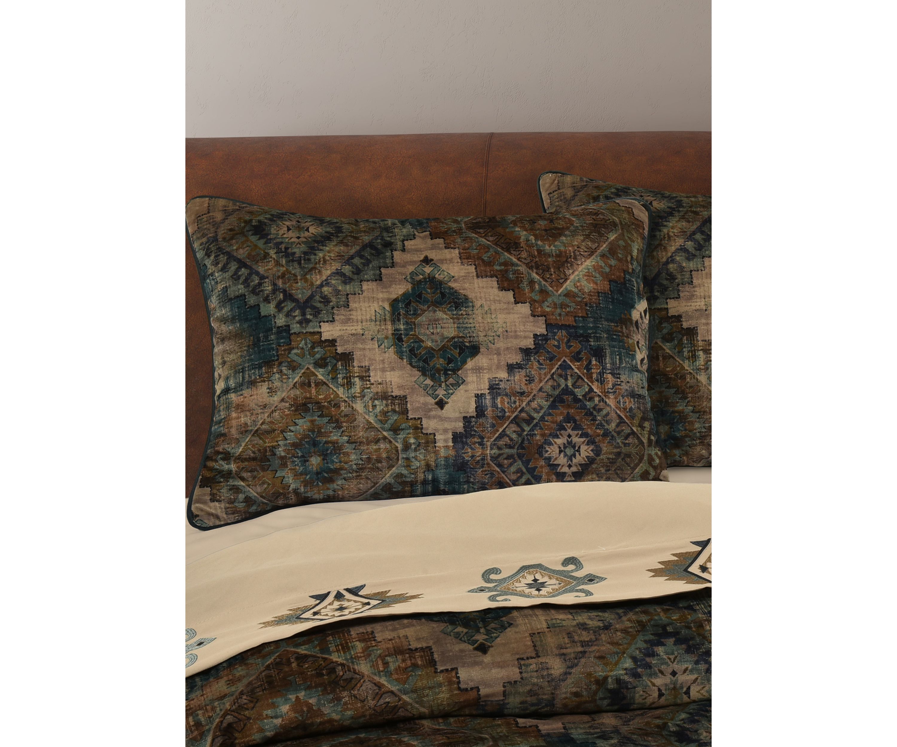Baja 4 Piece Comforter Set