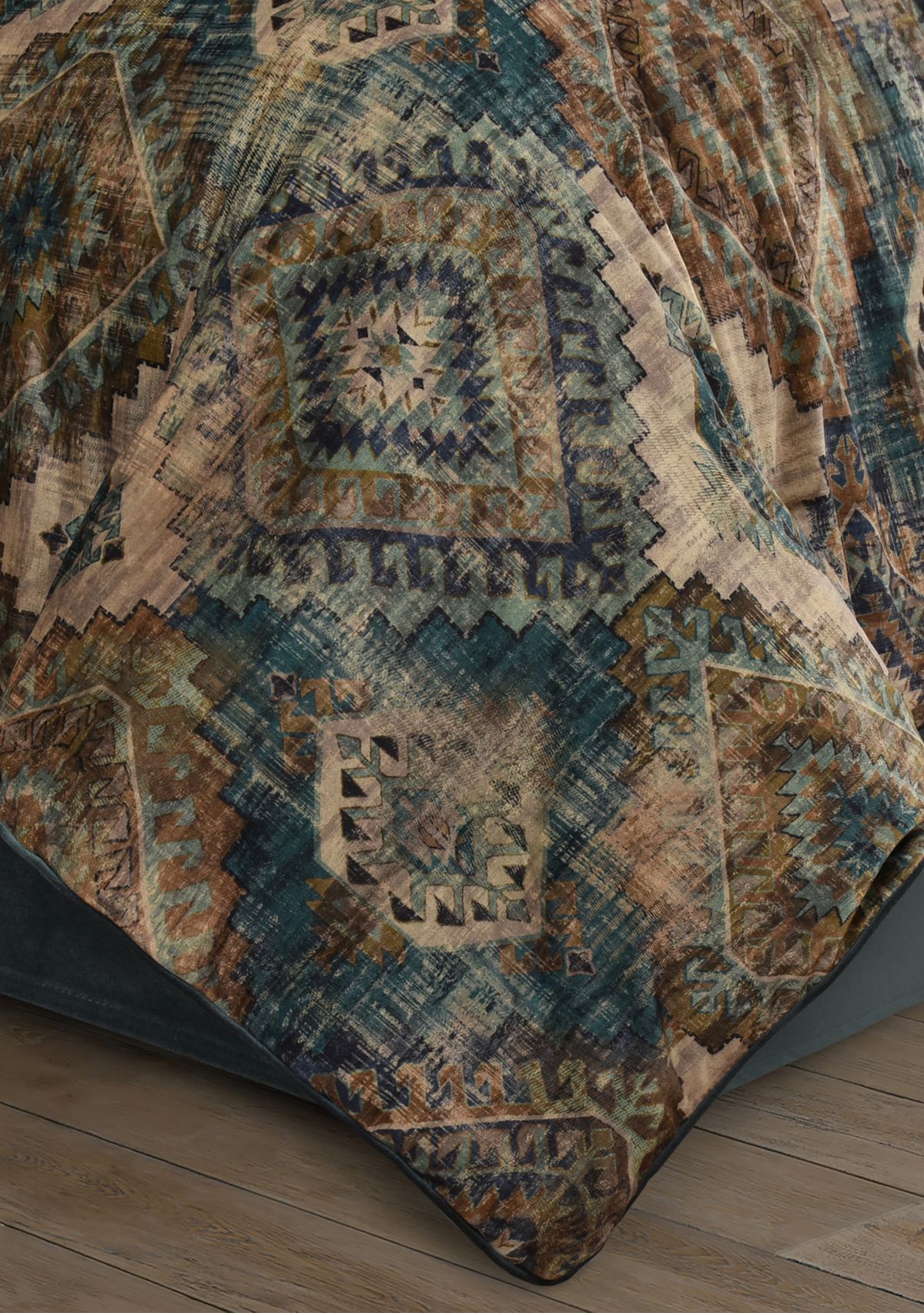 Baja 4 Piece Comforter Set