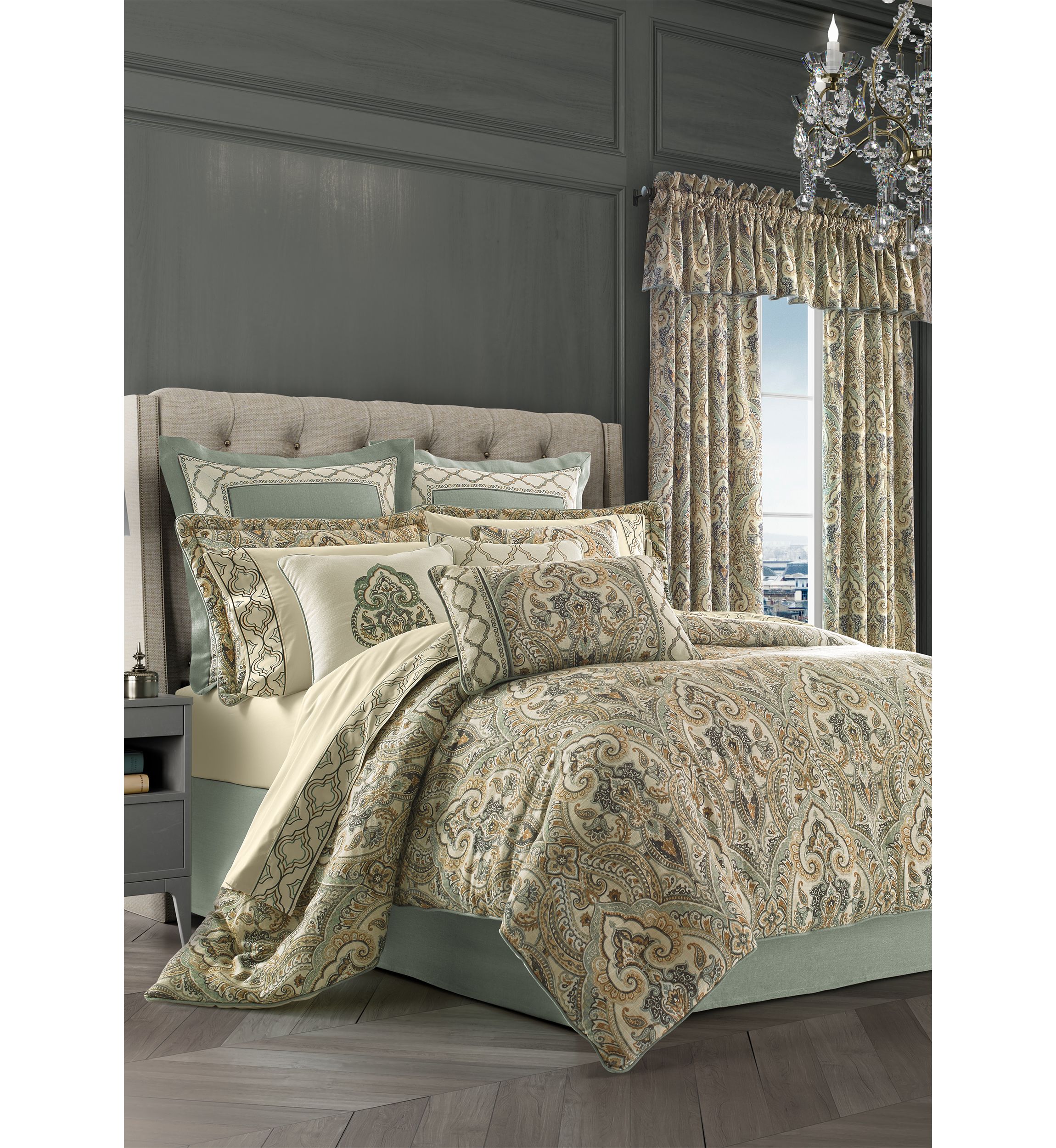 SP19 VIENNA Q CSET:Queen Comforter Set:SPA