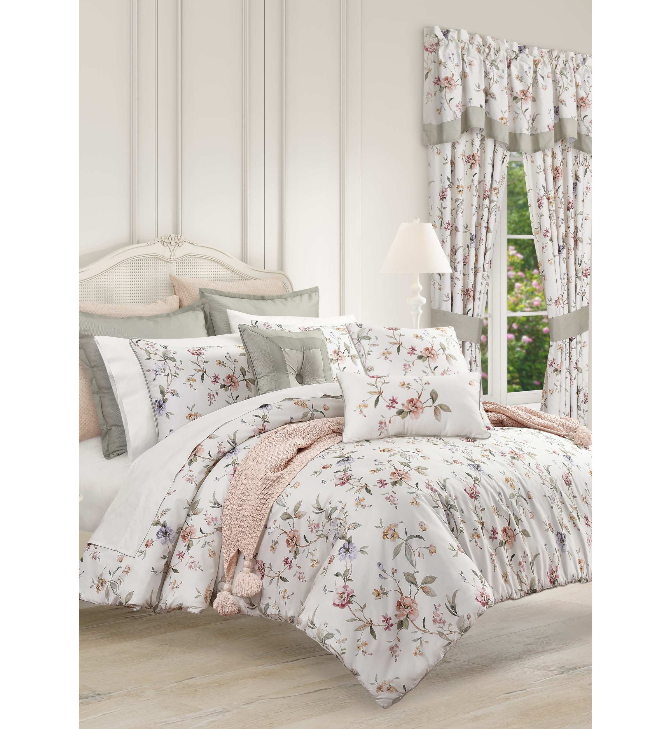 Clarice 3pc. Comforter Set